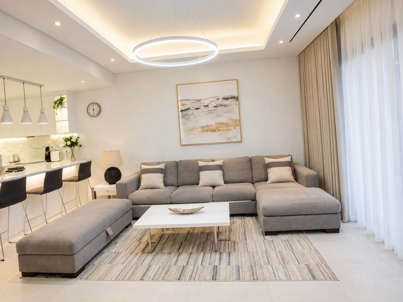 Elegant 3BR Apartment in Dubai Greens with Garden View - Image 3