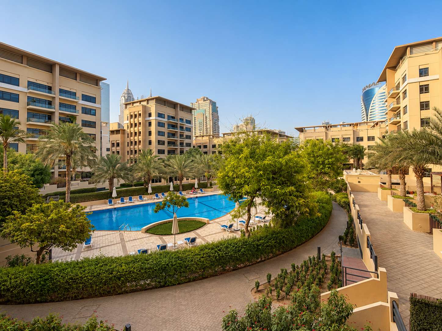 Elegant 3BR Apartment in Dubai Greens with Garden View - Image 30