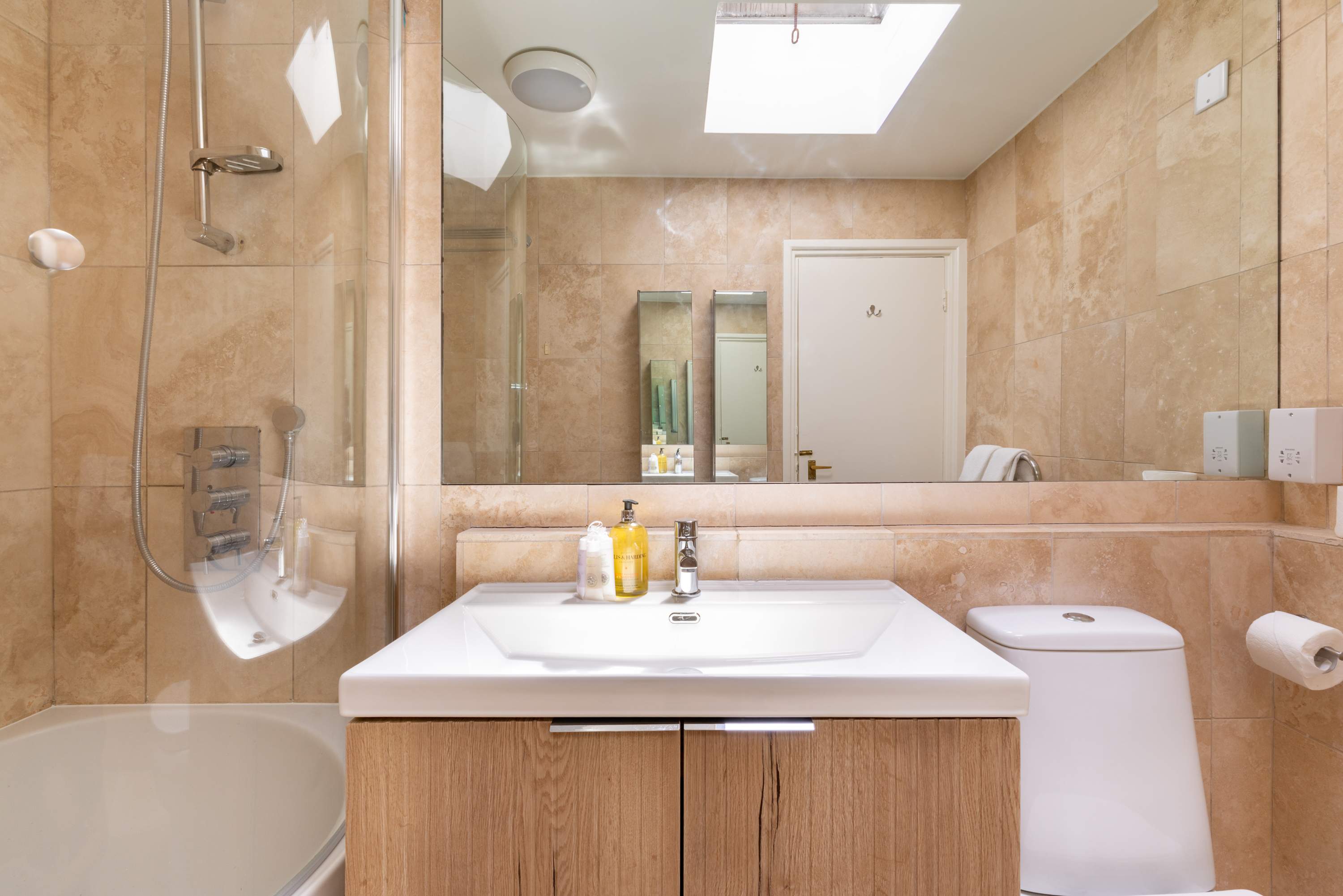 Sunday at Porchester in Porchester Square 34 W2 6AP - Property image 19 - VivreStays