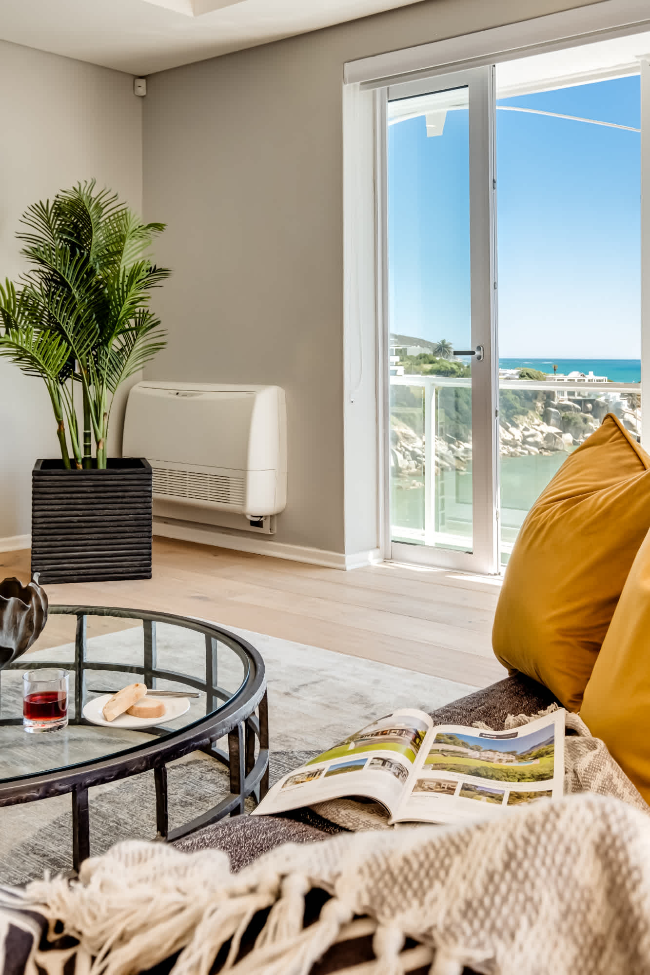 Camps Bay 3bed Pool Views Ocean Penthouse Retreat 9