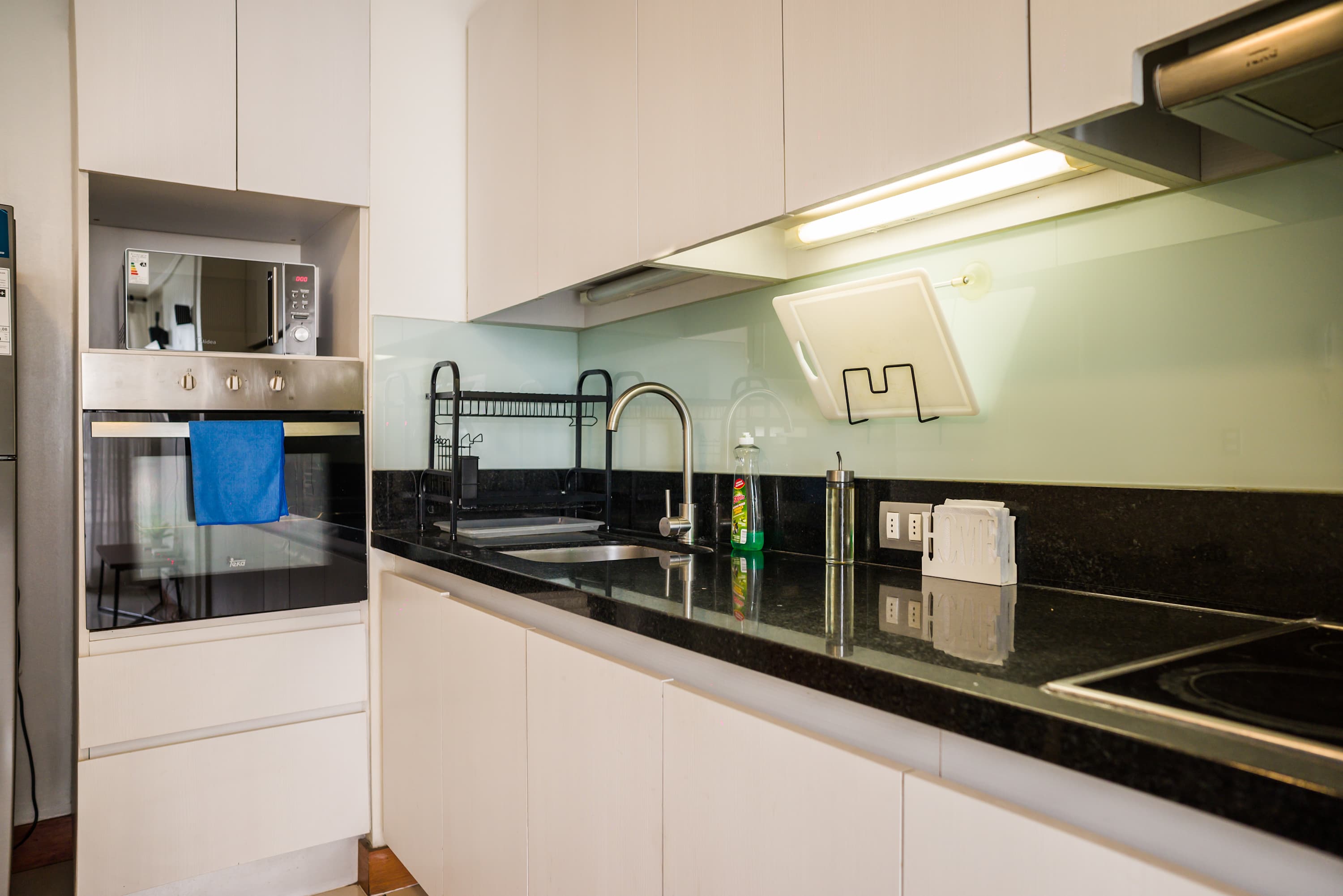 Exclusive Apartment in Las Condes with Pool, For 3