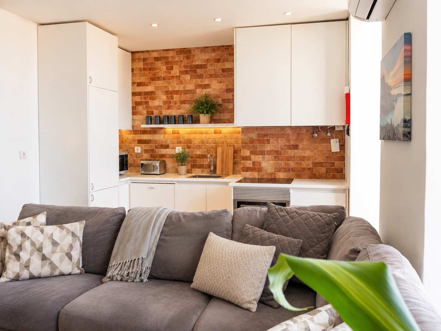 Airy Lapa 2 BR River and Bridge Views AC