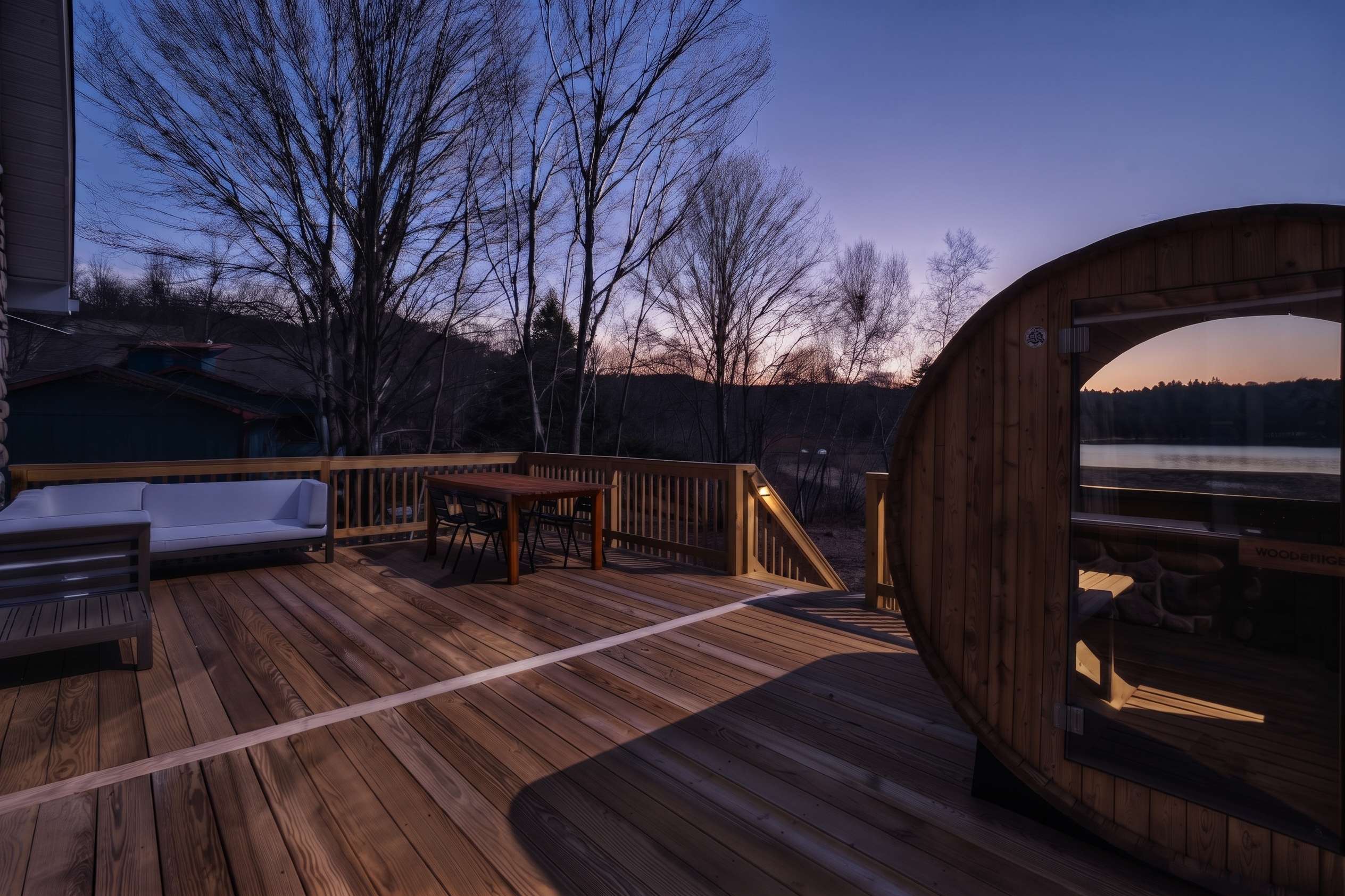 Lake Lux | Lakefront Log Cabin | Hot Tub | Sauna