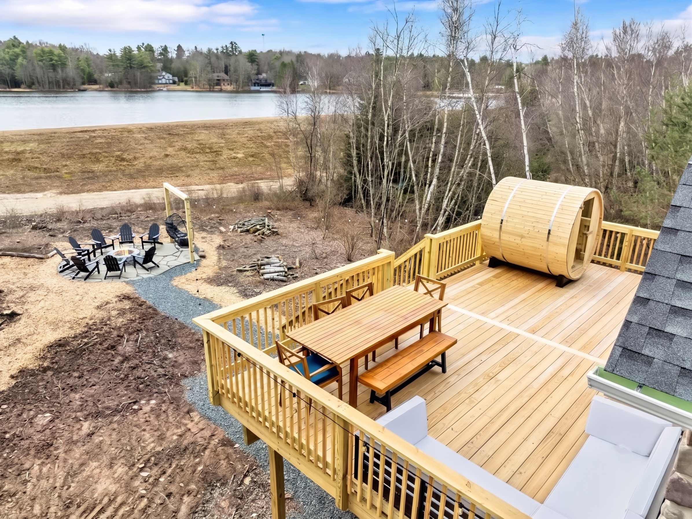 Lake Lux | Lakefront Log Cabin | Hot Tub | Sauna