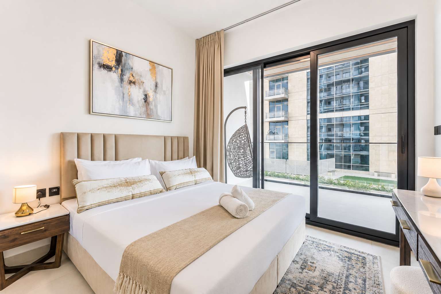 Bingatti Canal 1BR Apartment with Gym & Views - Image 10