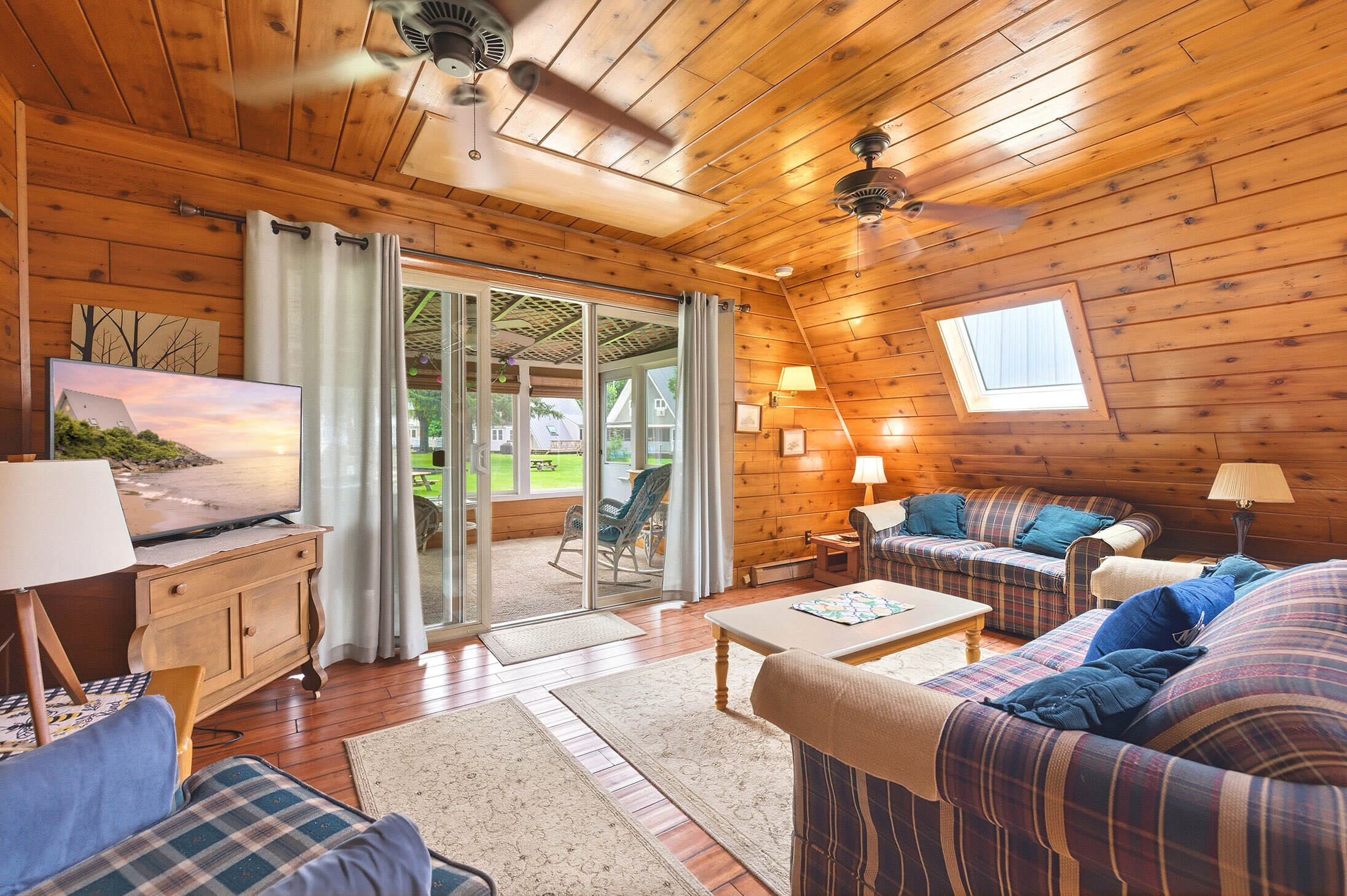 Featured Property Chalet #74 Friends of the Forest
