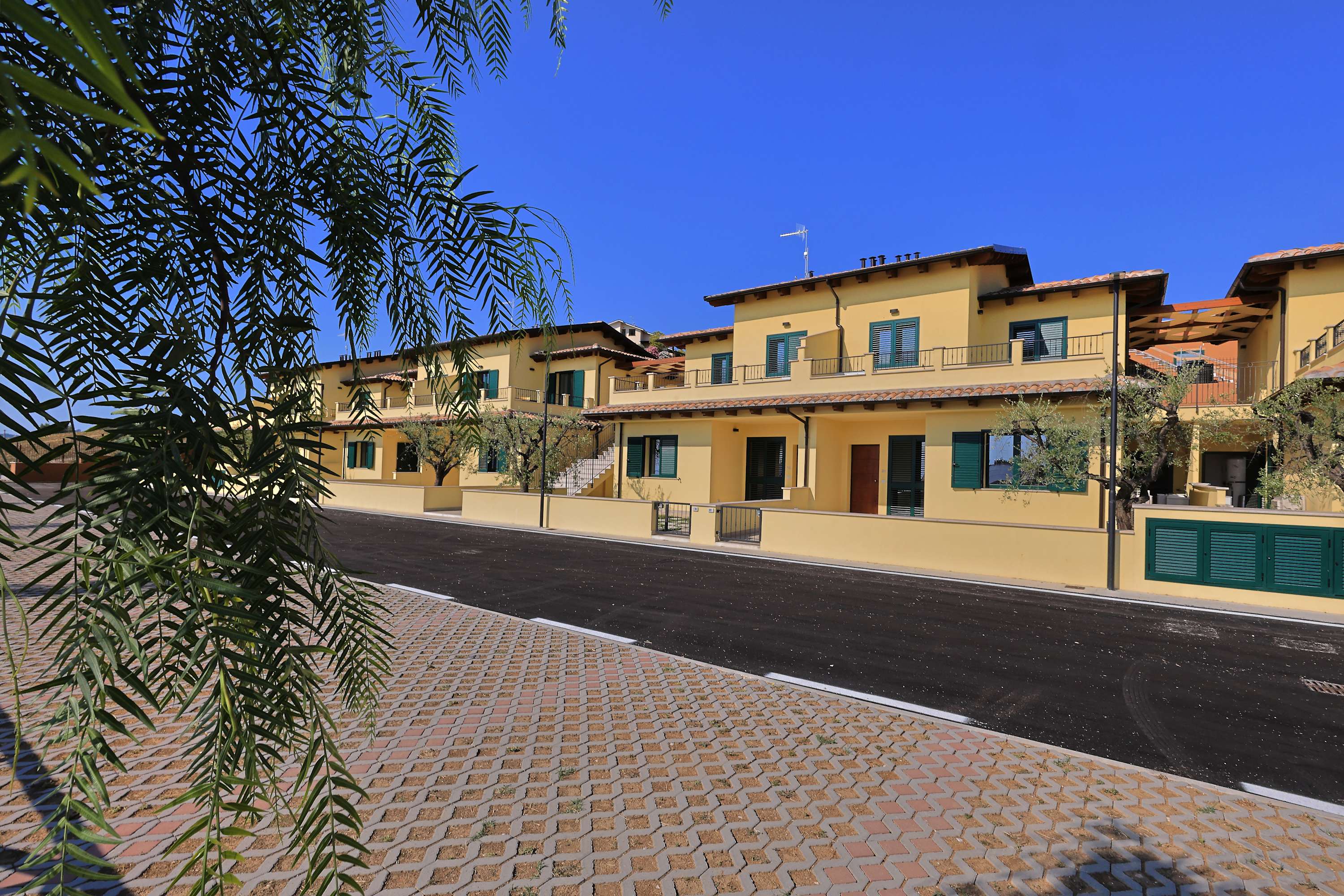 Via Civita 71, 64010 Prosperi, Italy