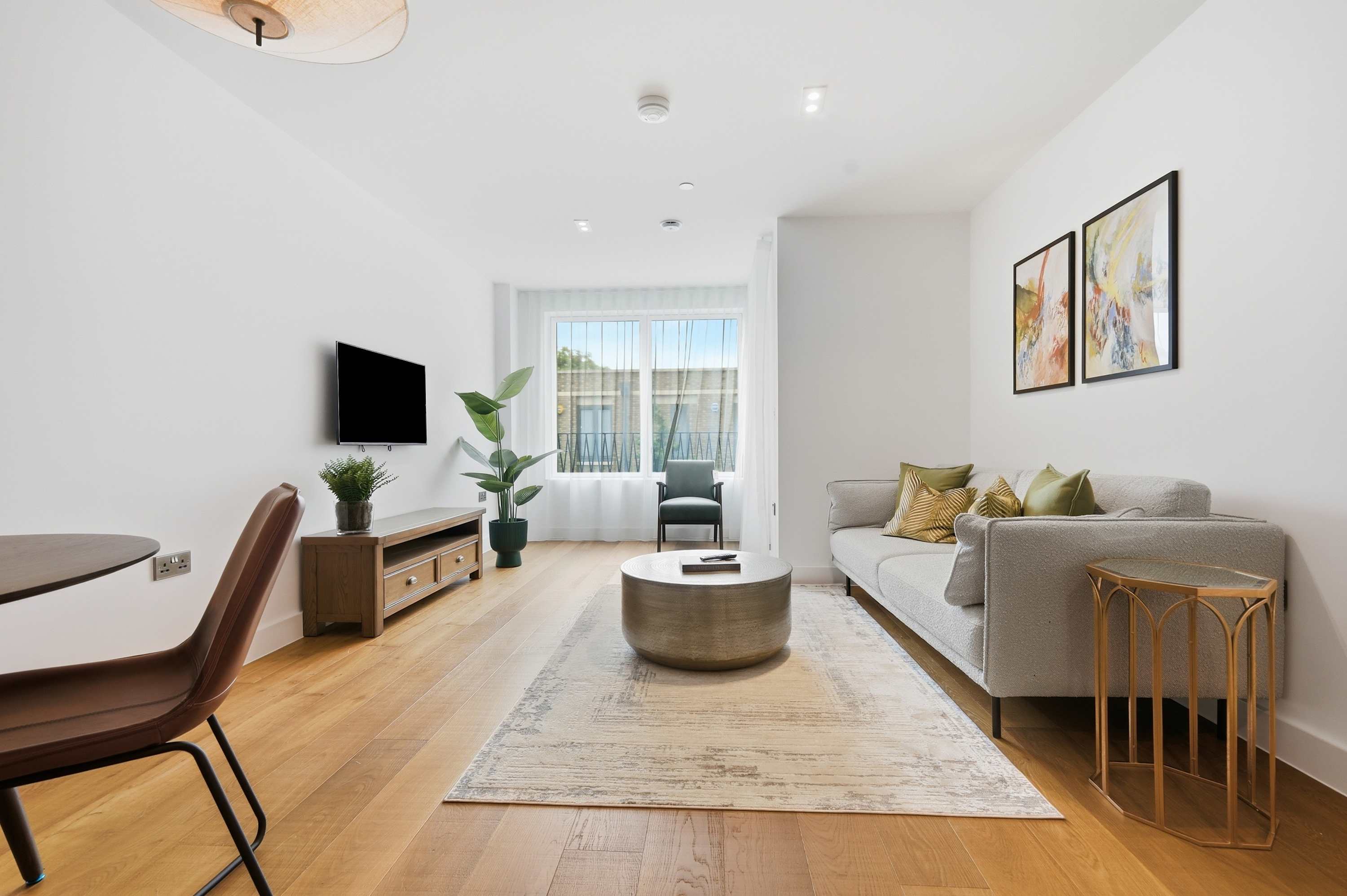 Limehouse Suites - Oak