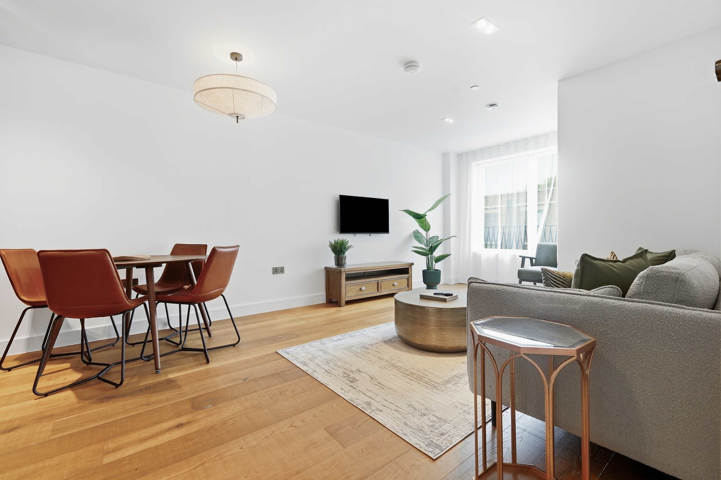 Limehouse Suites - Oak