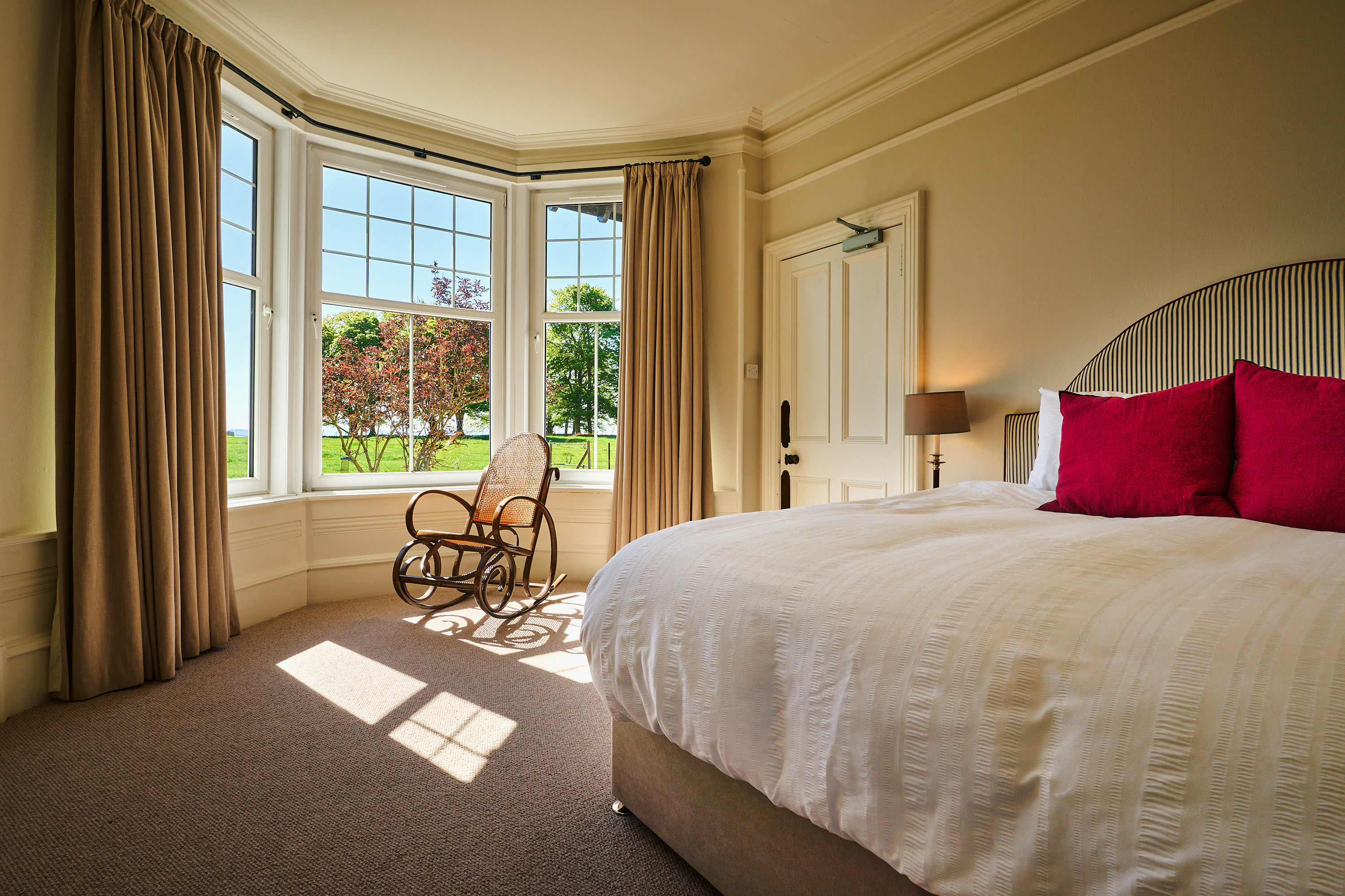 Peaceful Farmhouse, Kinclune Estate, Angus Glens in Kinclune House & Estate DD8 5HX - Property image 3 - VivreStays