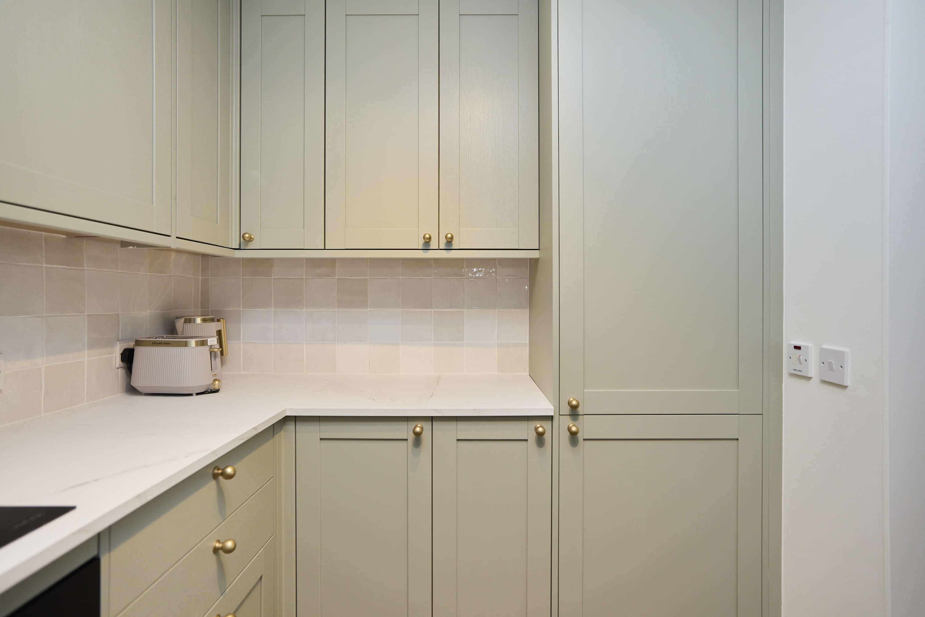 First Act on Fulham Road in Flat 505, Sir Oswald Stoll Mansions, 446 Fulham Road SW6 1DS - Property image 10 - VivreStays
