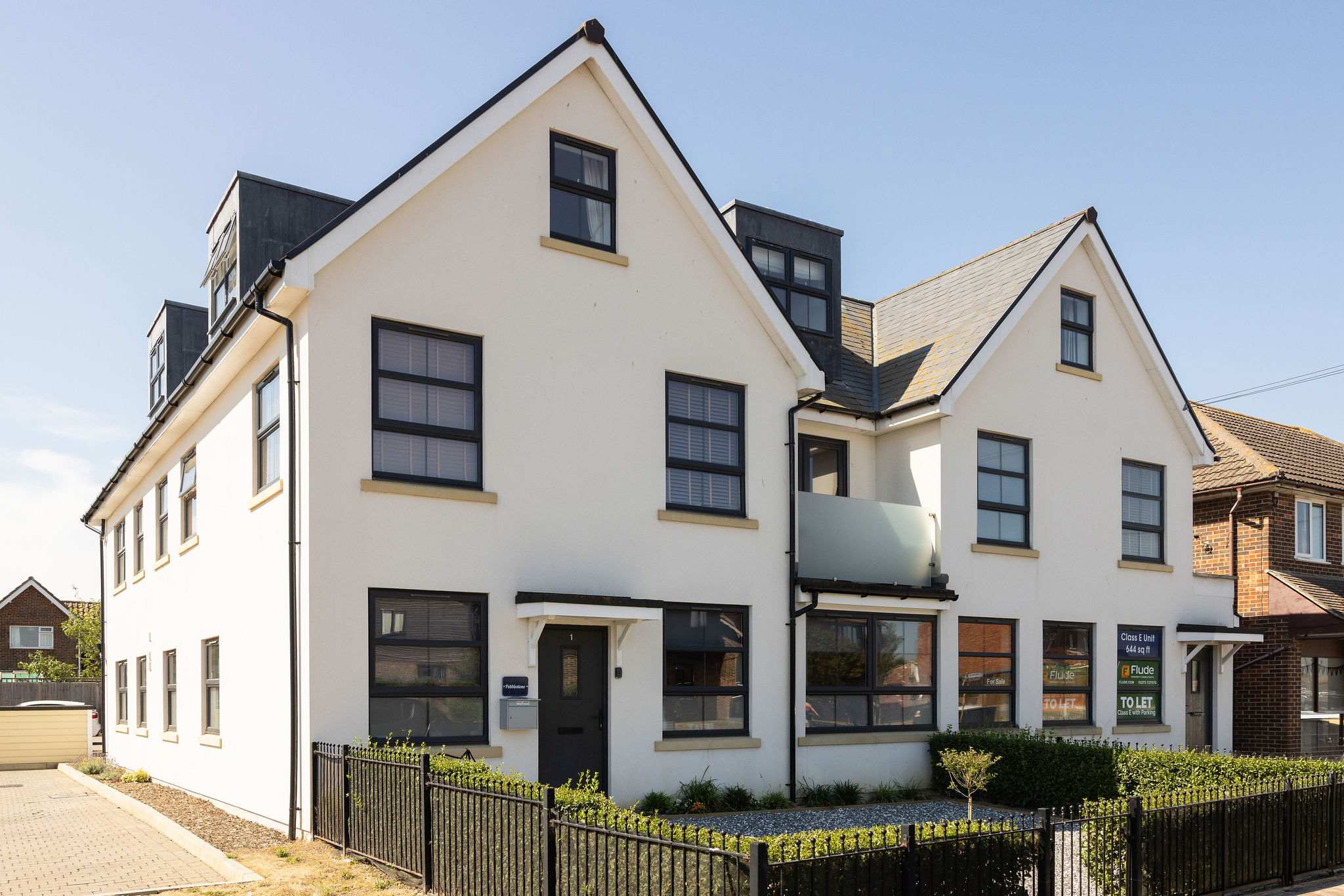 Bright modern apartment building, perfectly located for a relaxing stay near East Wittering Beach