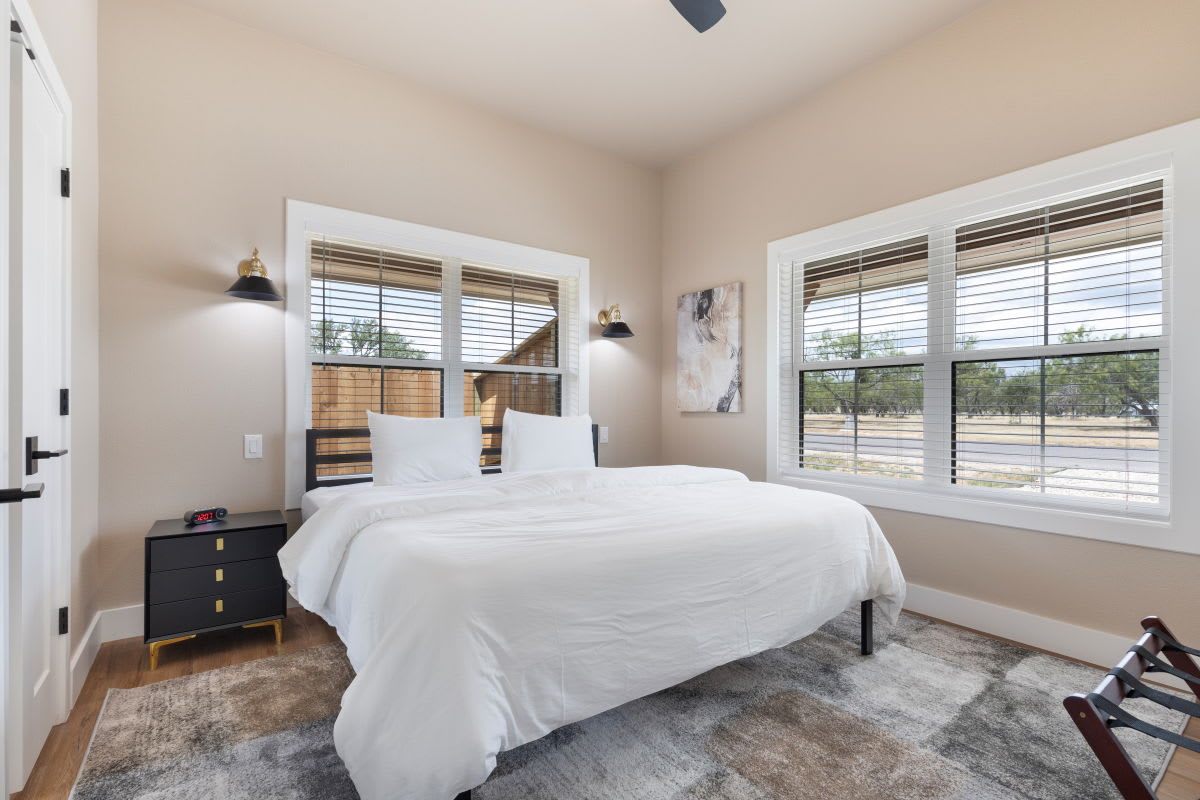 Hill Country Haven - Private Hot Tub & Grill! | Photo 21