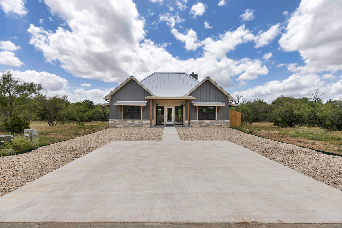 Hill Country Haven - Private Hot Tub & Grill! | Photo 31