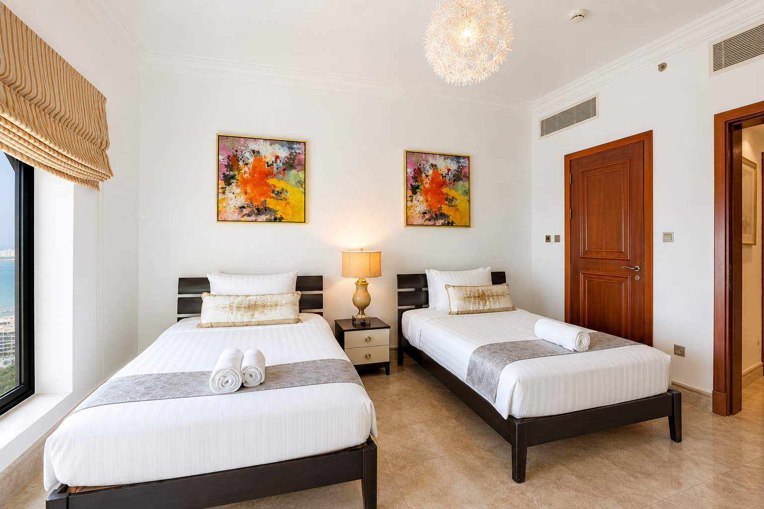 Sea View Beach Front Apartment Fairmont Palm - Image 19