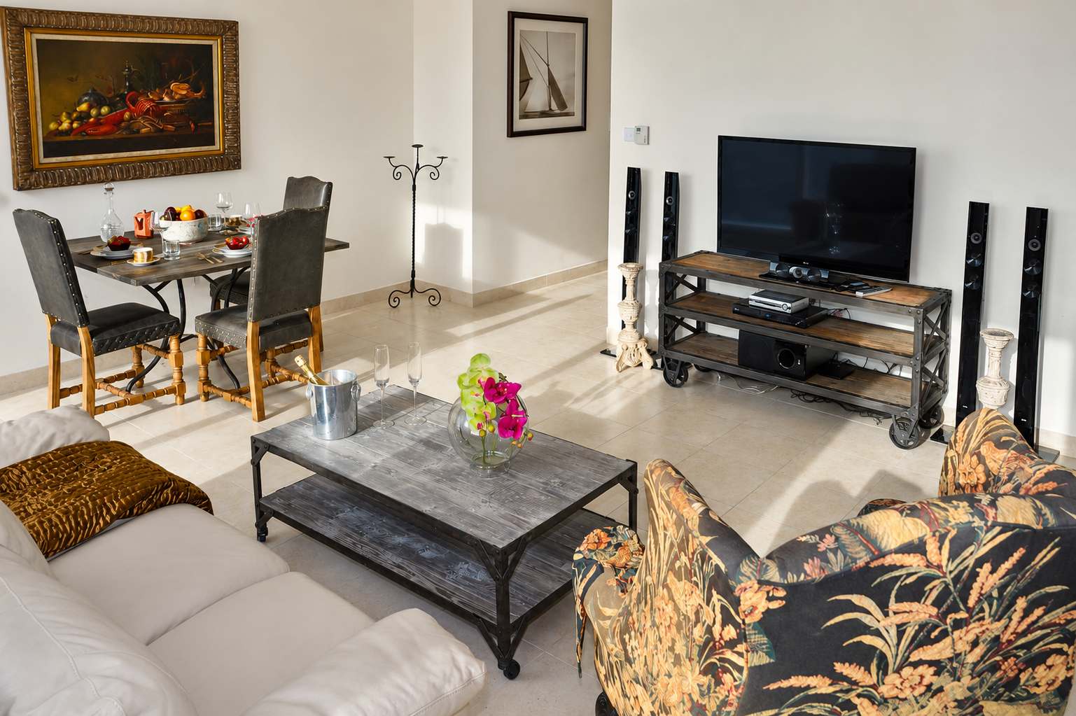 Golf Course Views Apartment in Dubai - Image 4