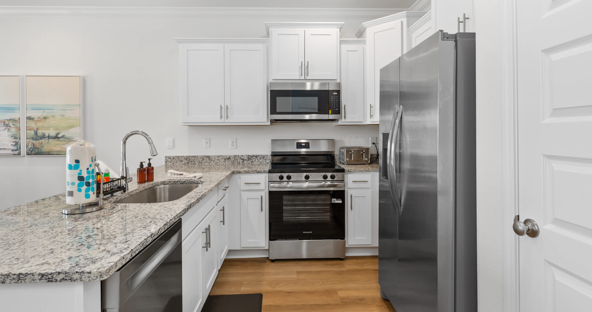 The open kitchen is well equipped for an unforgettable getaway​