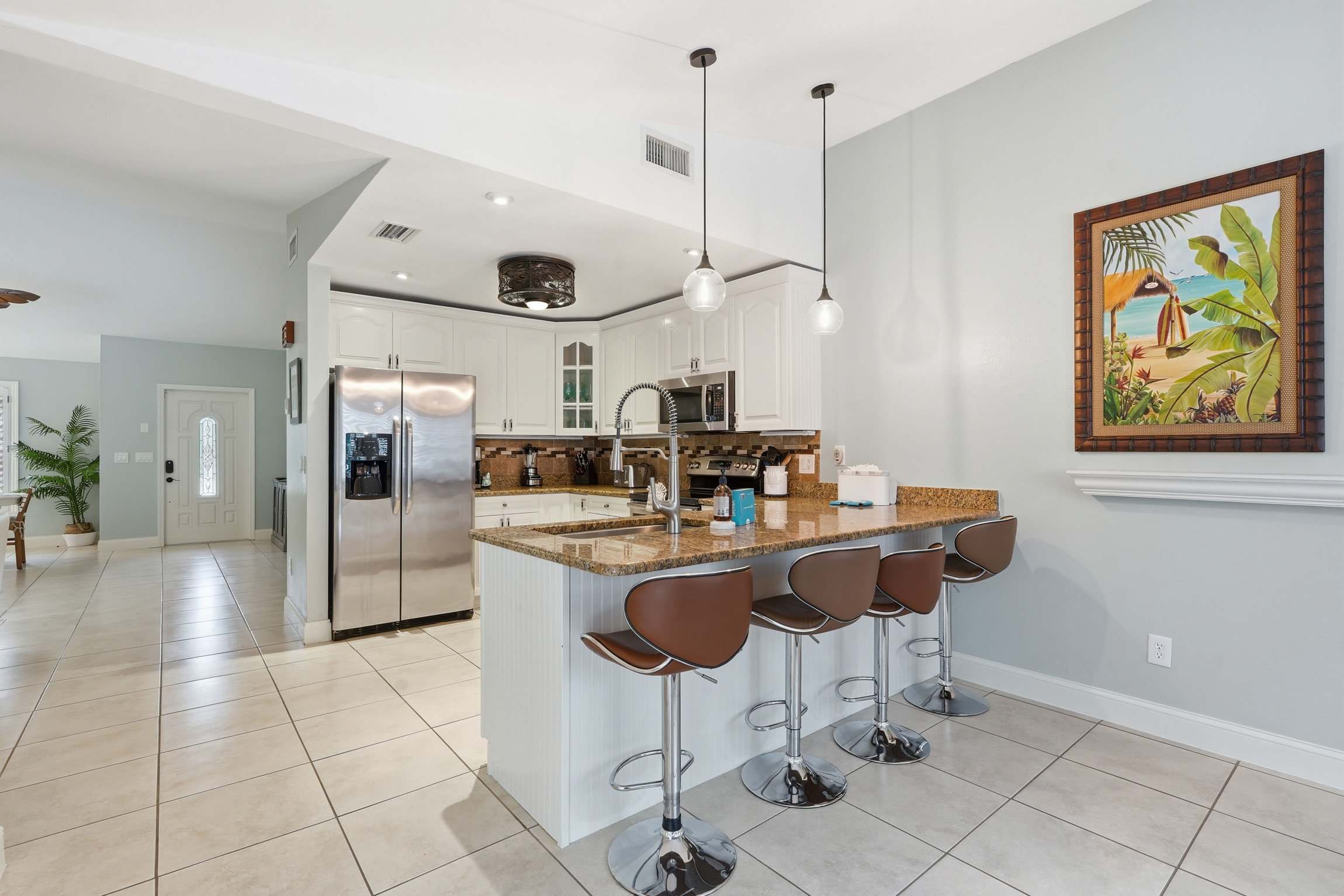 Centrally Located Pool Home in Naples | Photo 2