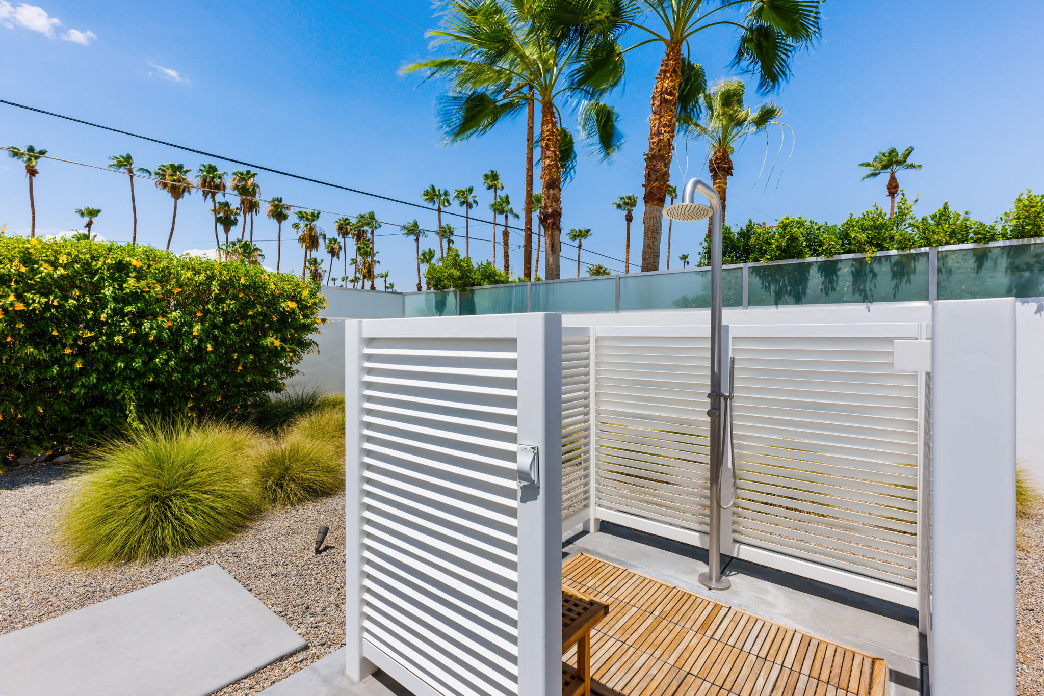 Outdoor Shower | The Bond House in Palm Springs, California by Luxus Vacation Properties