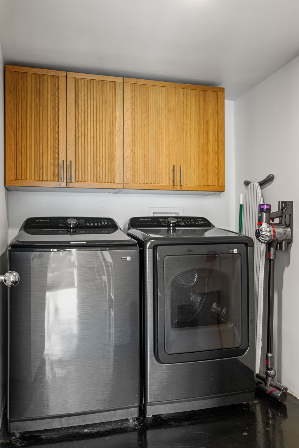 Laundry Room | The Bond House in Palm Springs, California by Luxus Vacation Properties