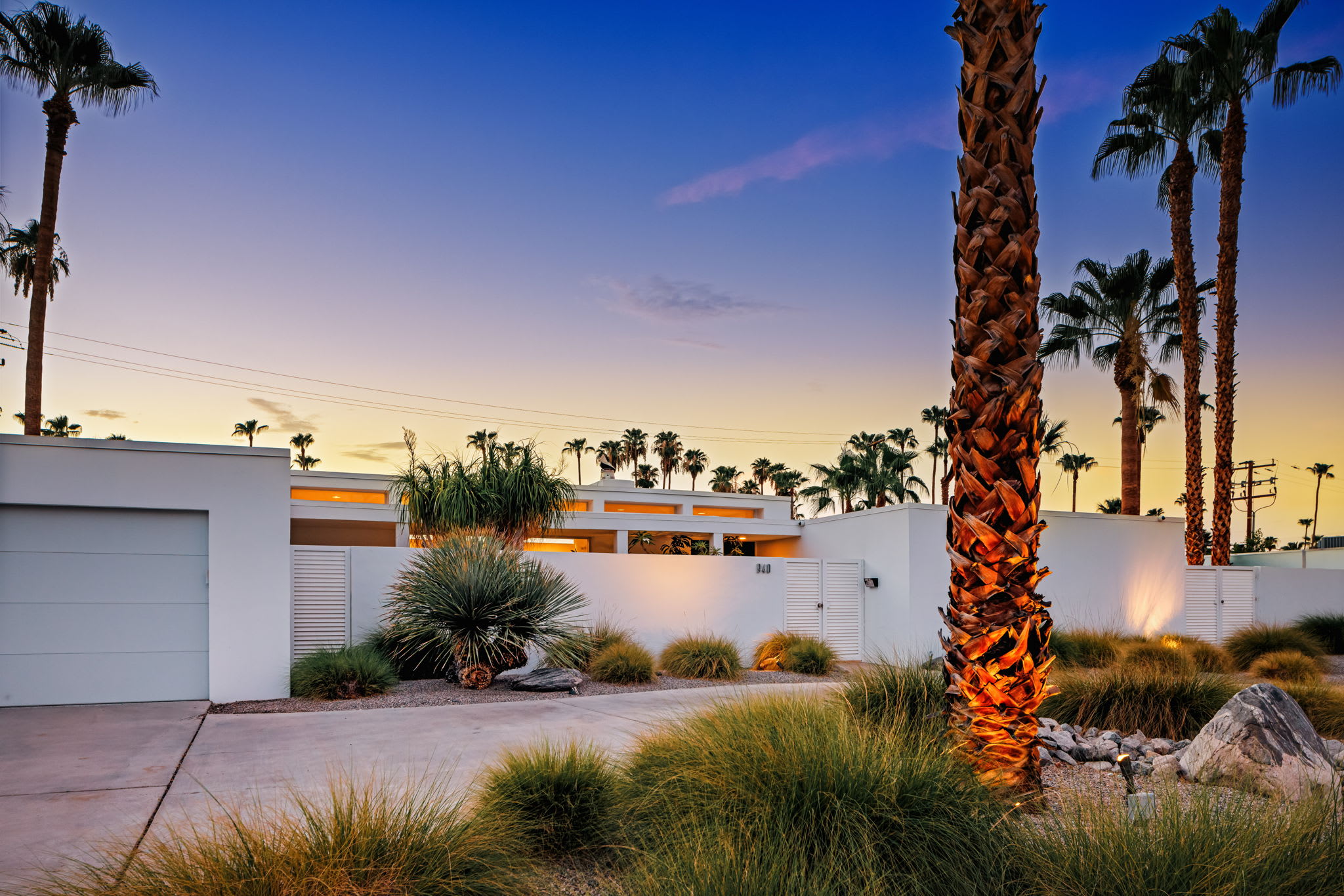 The Bond House in Palm Springs, California by Luxus Vacation Properties