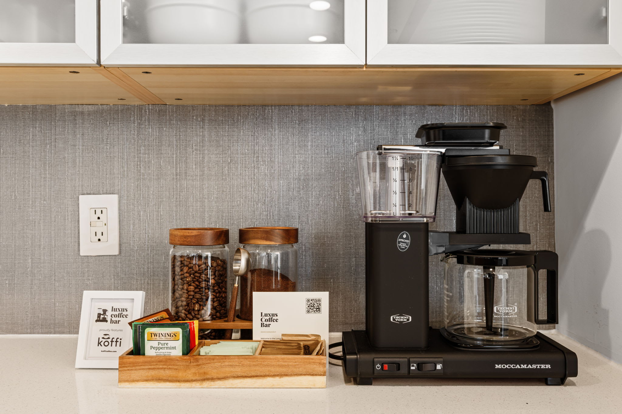 MoccaMaster Coffee | The Bond House in Palm Springs, California by Luxus Vacation Properties