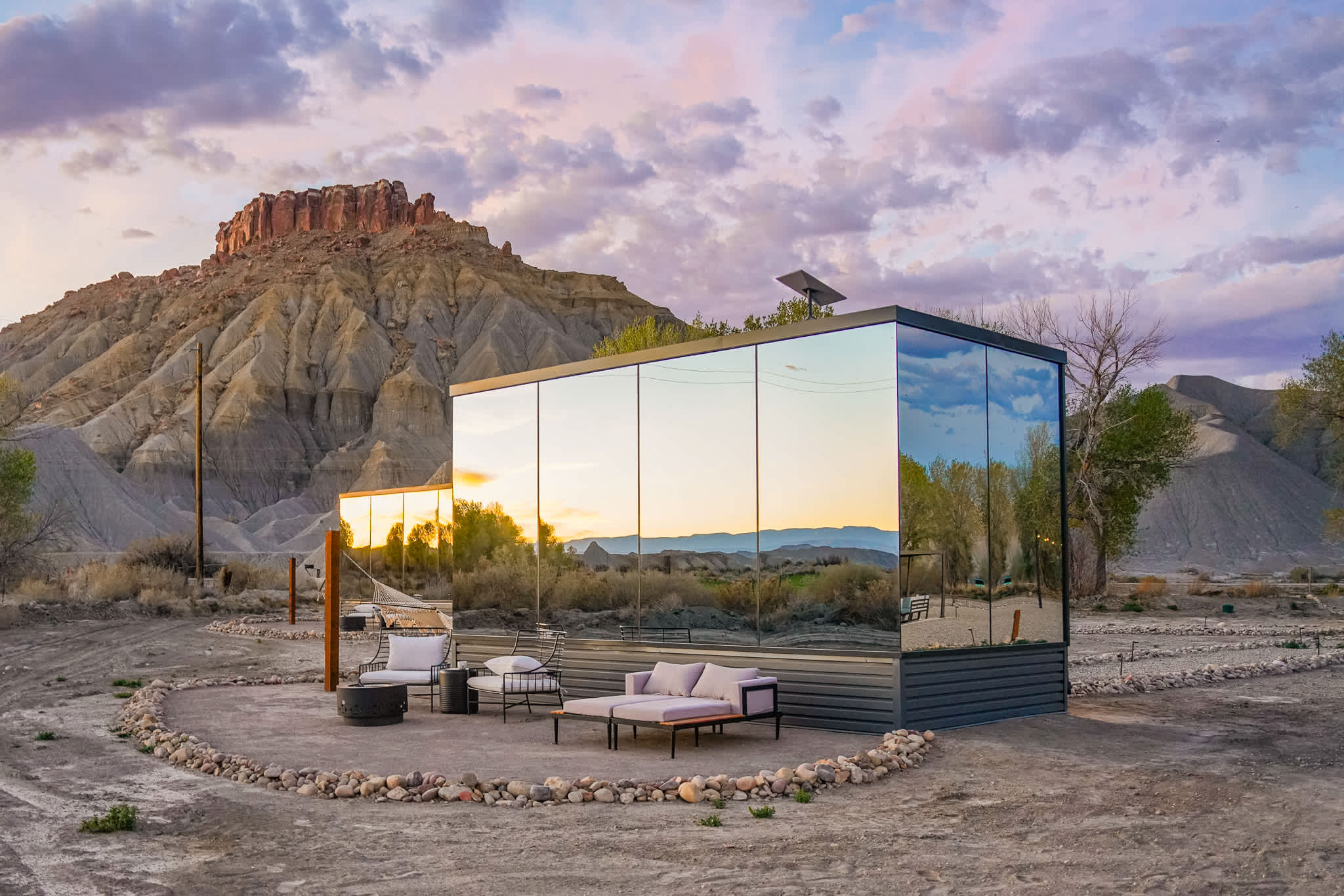 Reflections #1 - Mirror cabin and starry skies