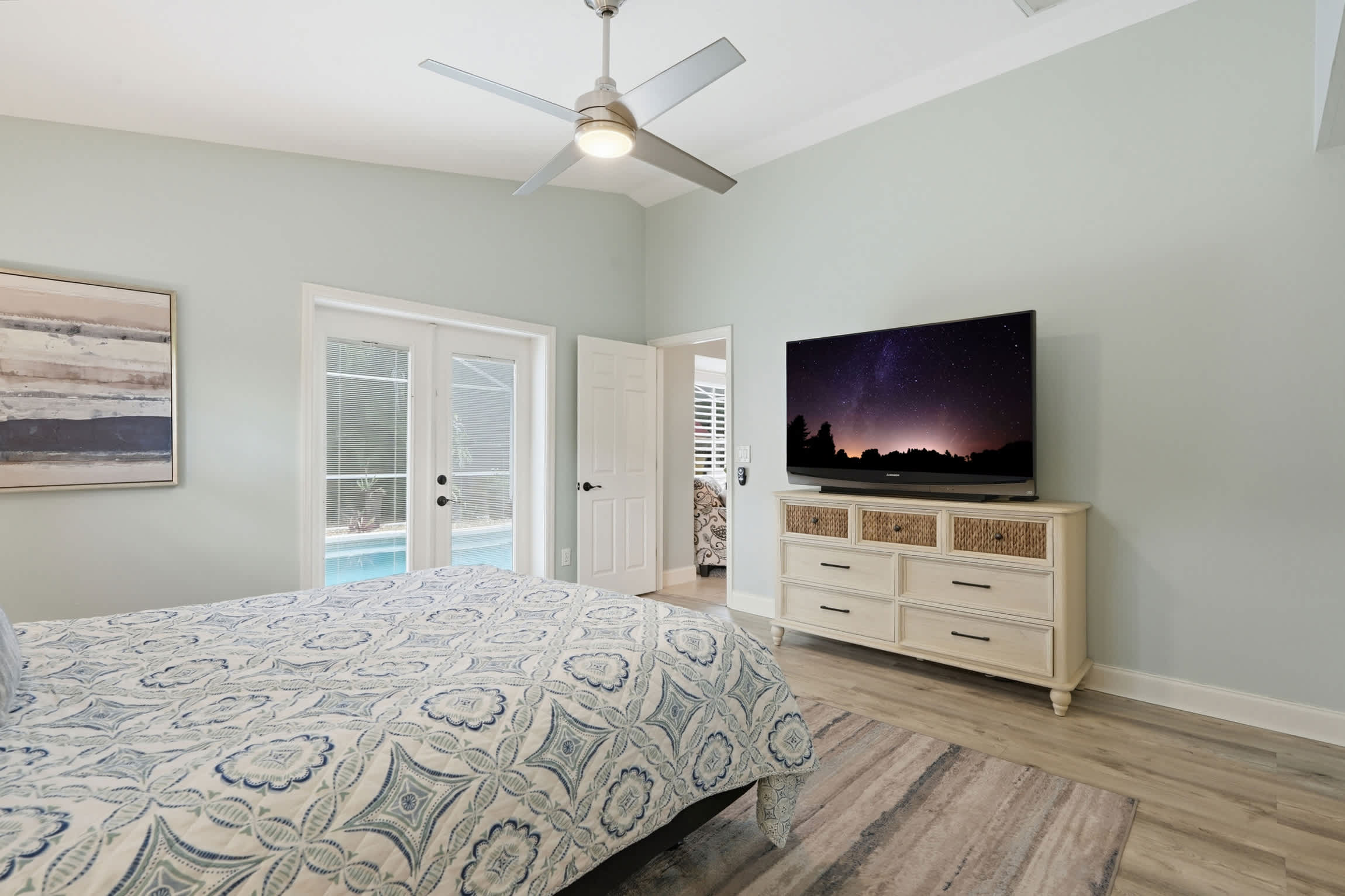 Centrally Located Pool Home in Naples | Photo 15