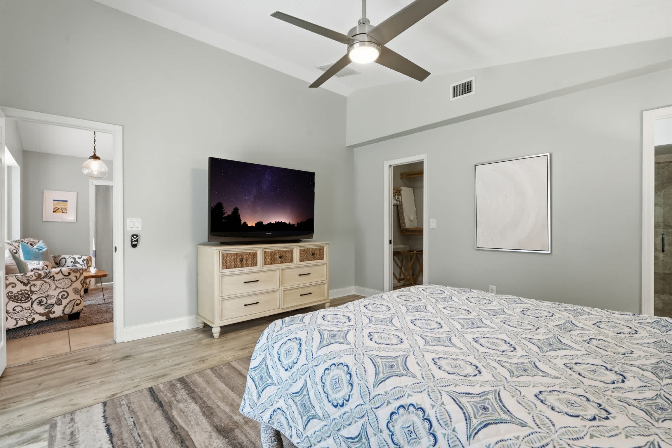 Centrally Located Pool Home in Naples | Photo 14