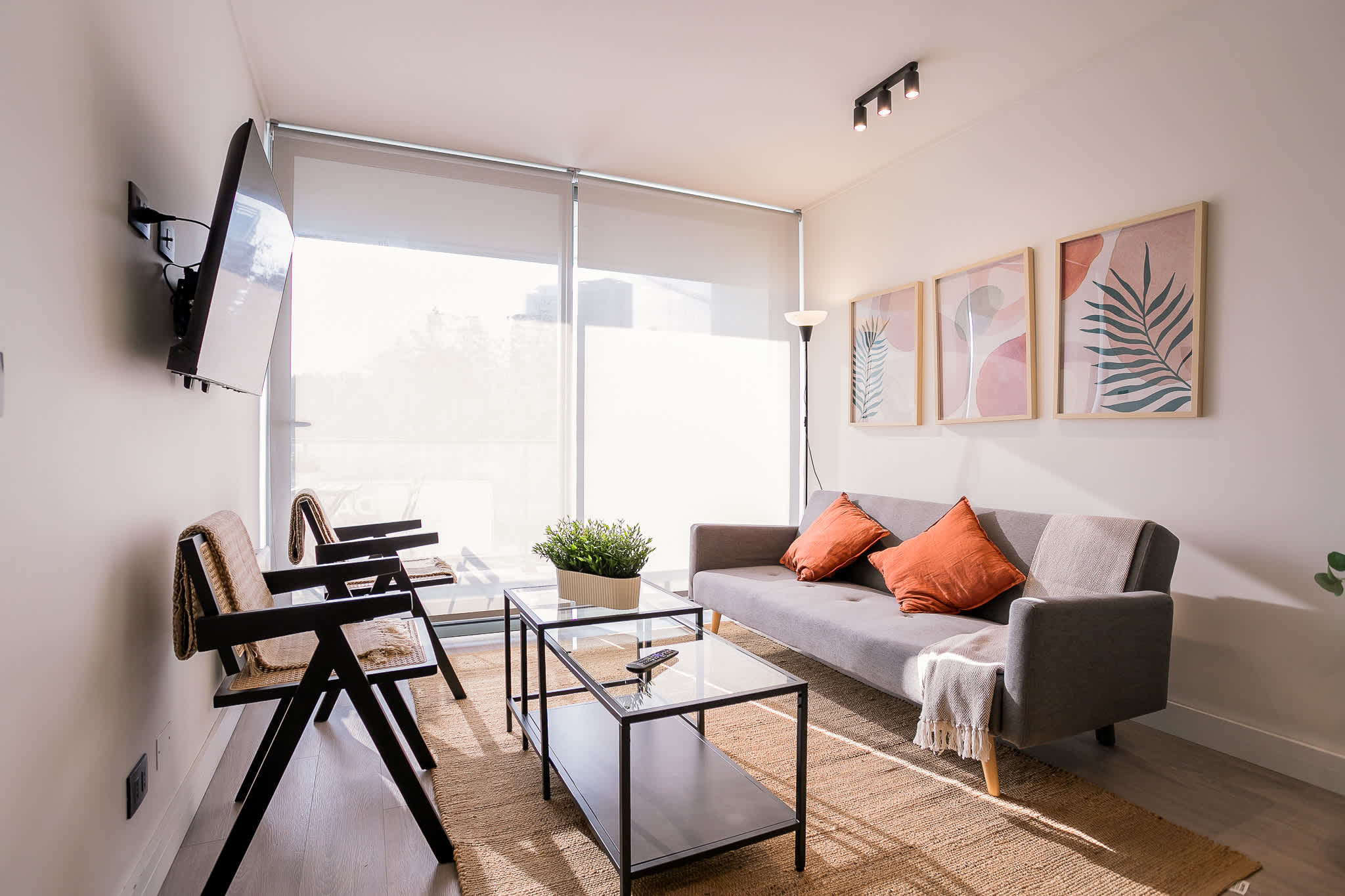 Chic Las Condes Flat 3 Guests in Las Condes