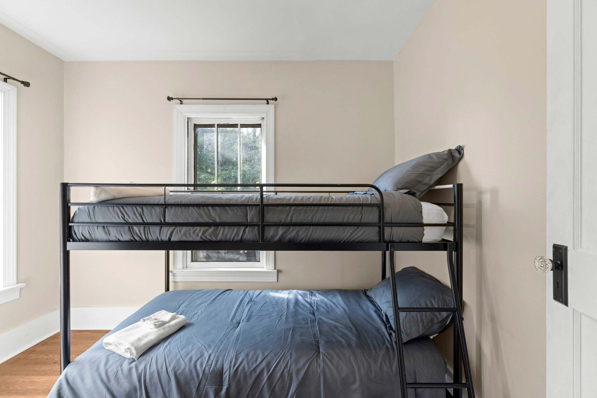 Cozy Getaway Near History, Hiking & Adventure