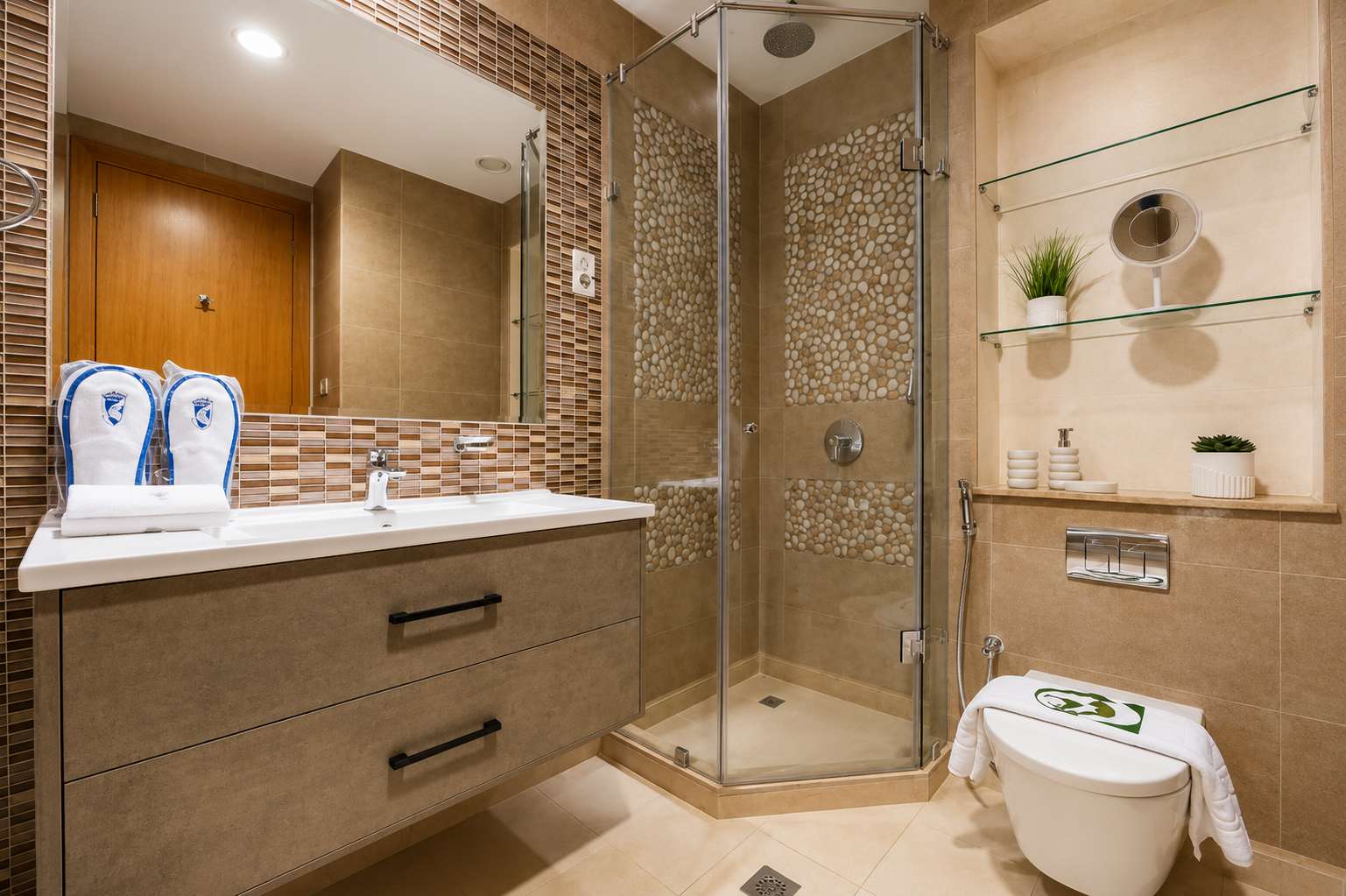 Dubai Apartment: 1BR with Pool, Gym & Balcony - Image 15
