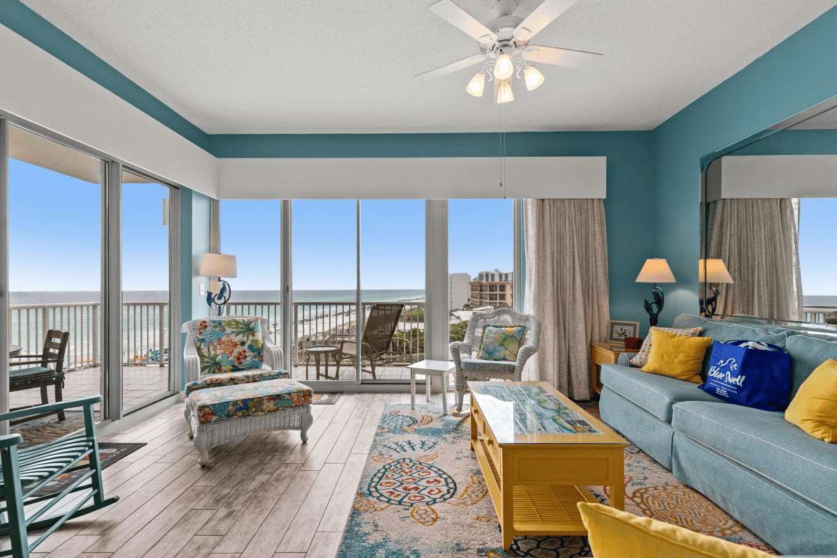 The Crescent 403 | Photo 2