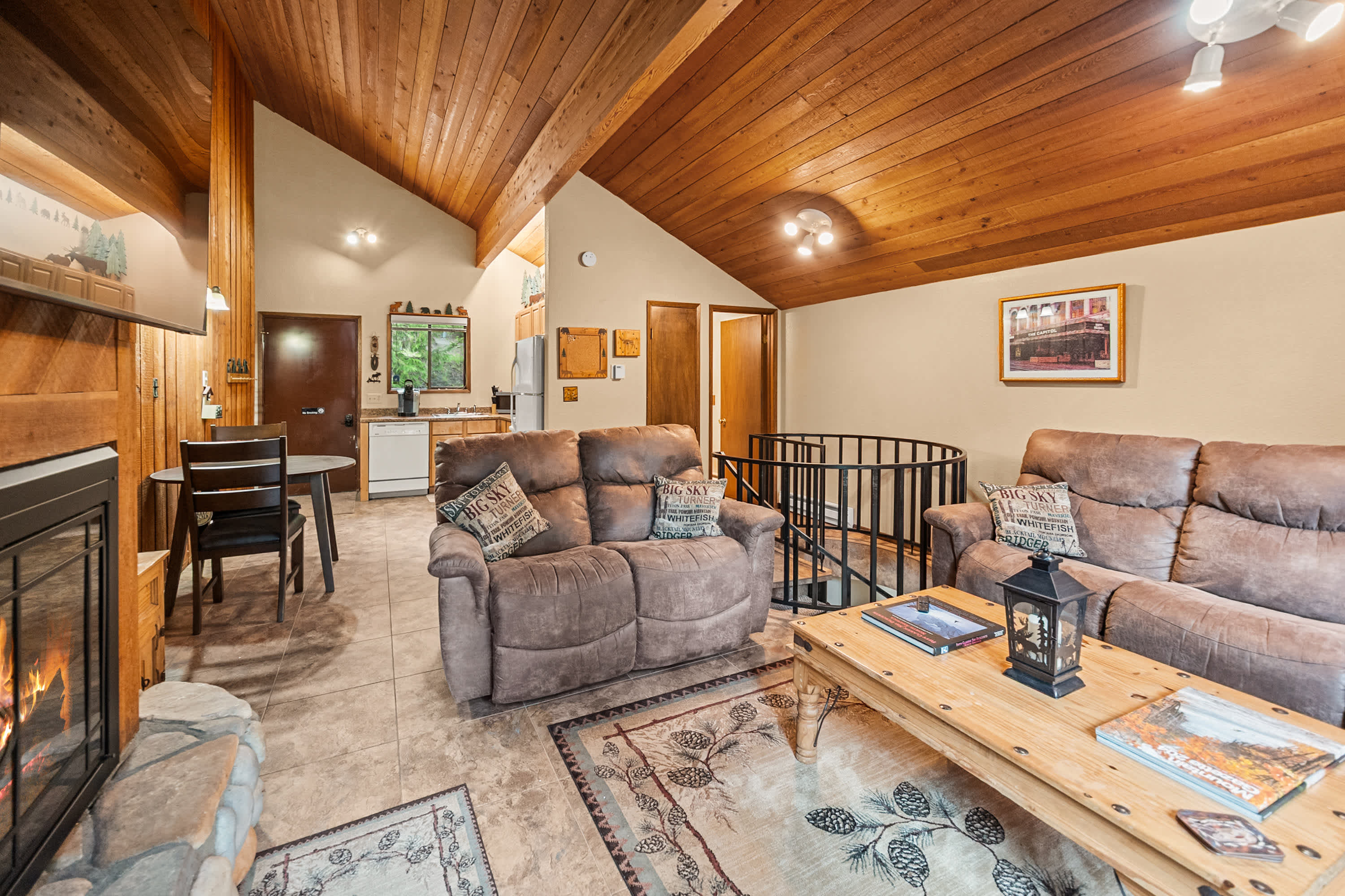 Your cozy escape awaits at Limber Pine Townhome