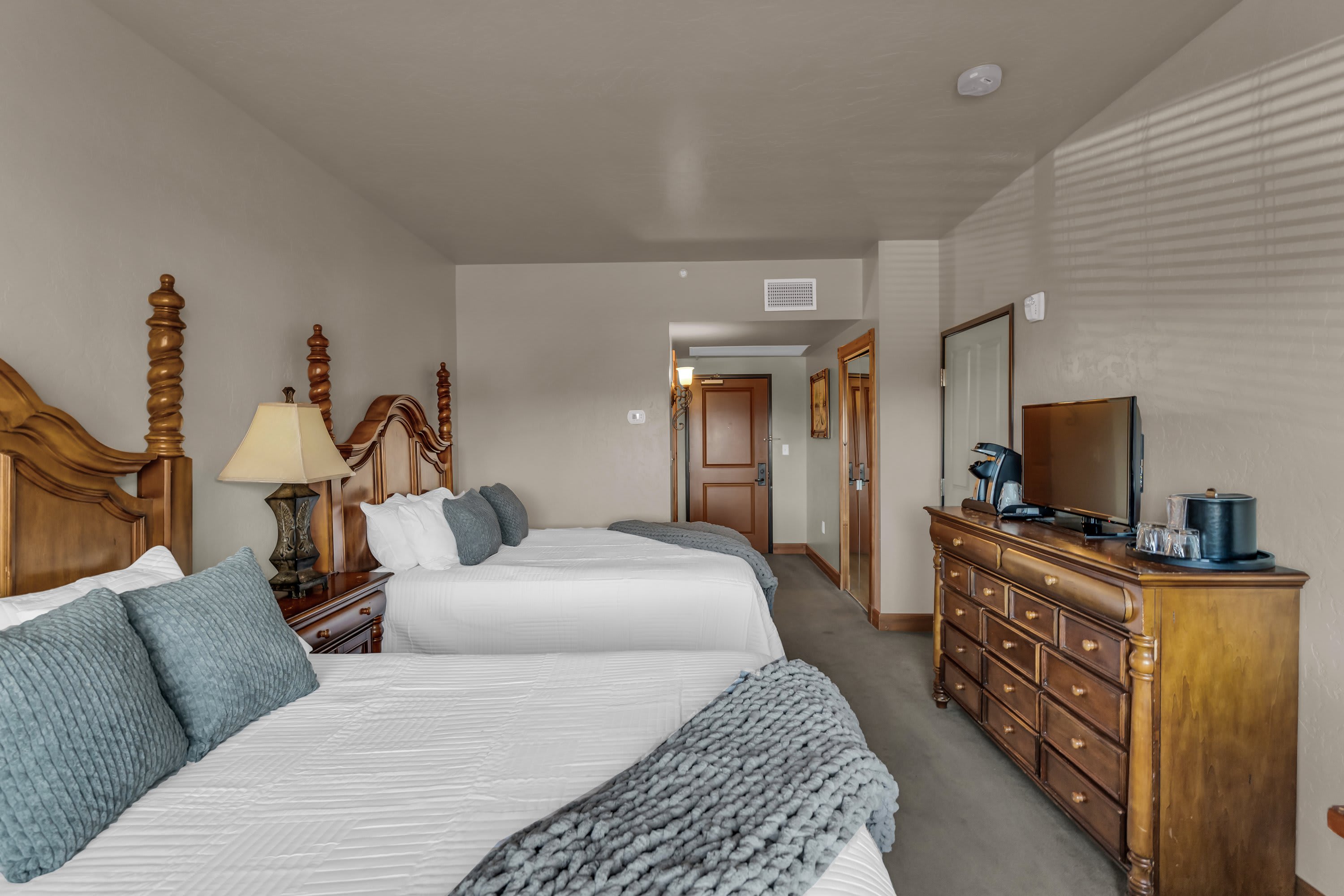 Rest easy with two queen beds in this cozy studio retreat