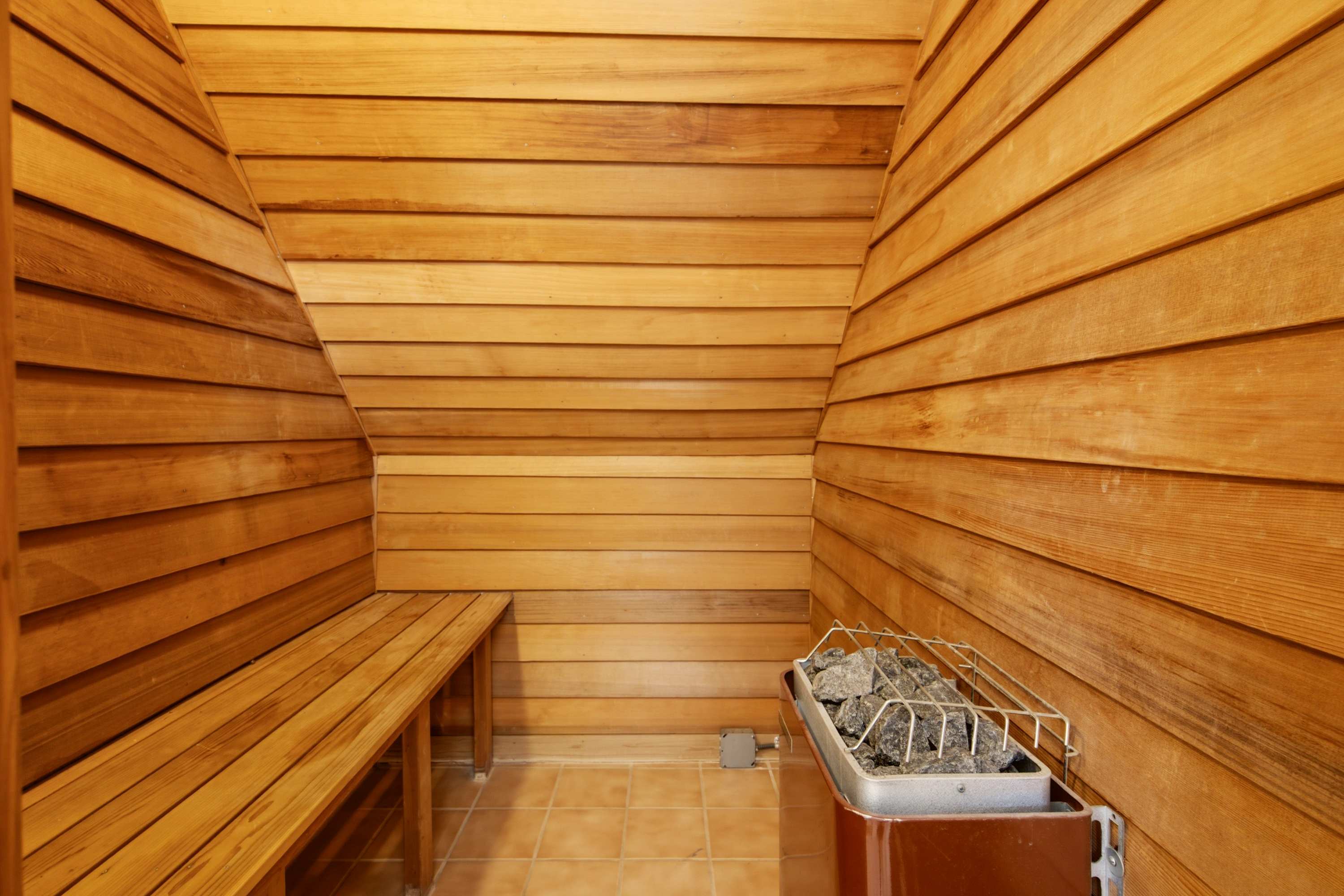 Waterfront | Sauna | Steps To Beach! 5