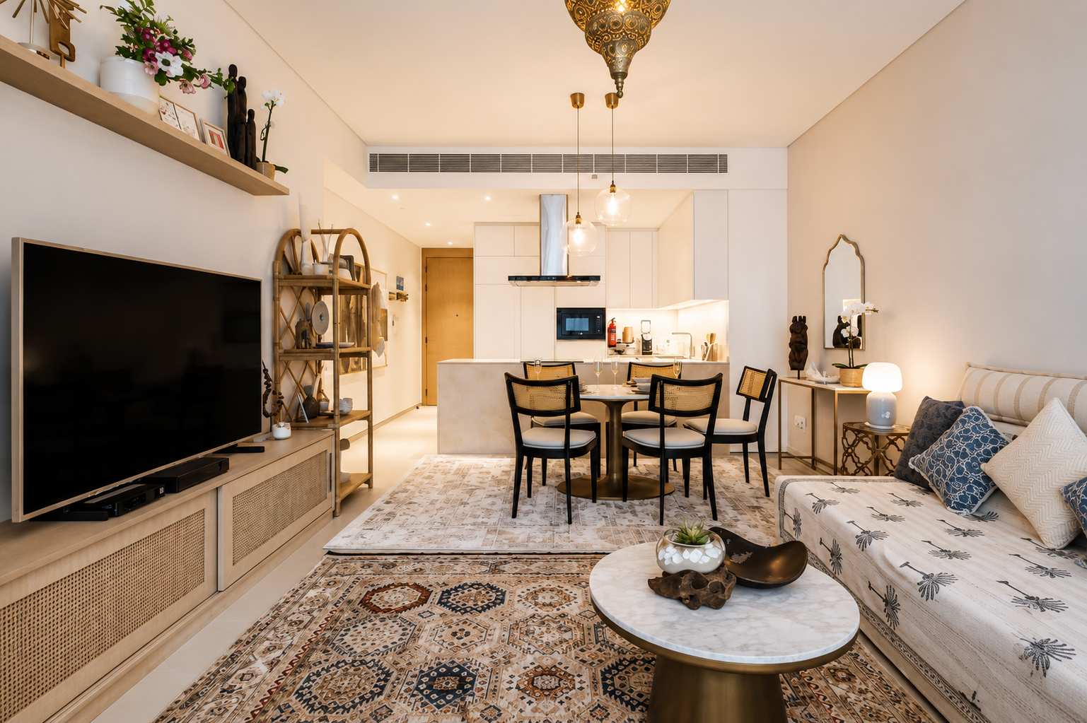 Address Dubai: 2BR Seaview Apartment on The Walk - Image 2
