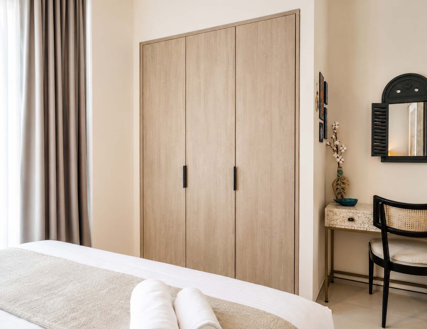 Address Dubai: 2BR Seaview Apartment on The Walk - Image 13