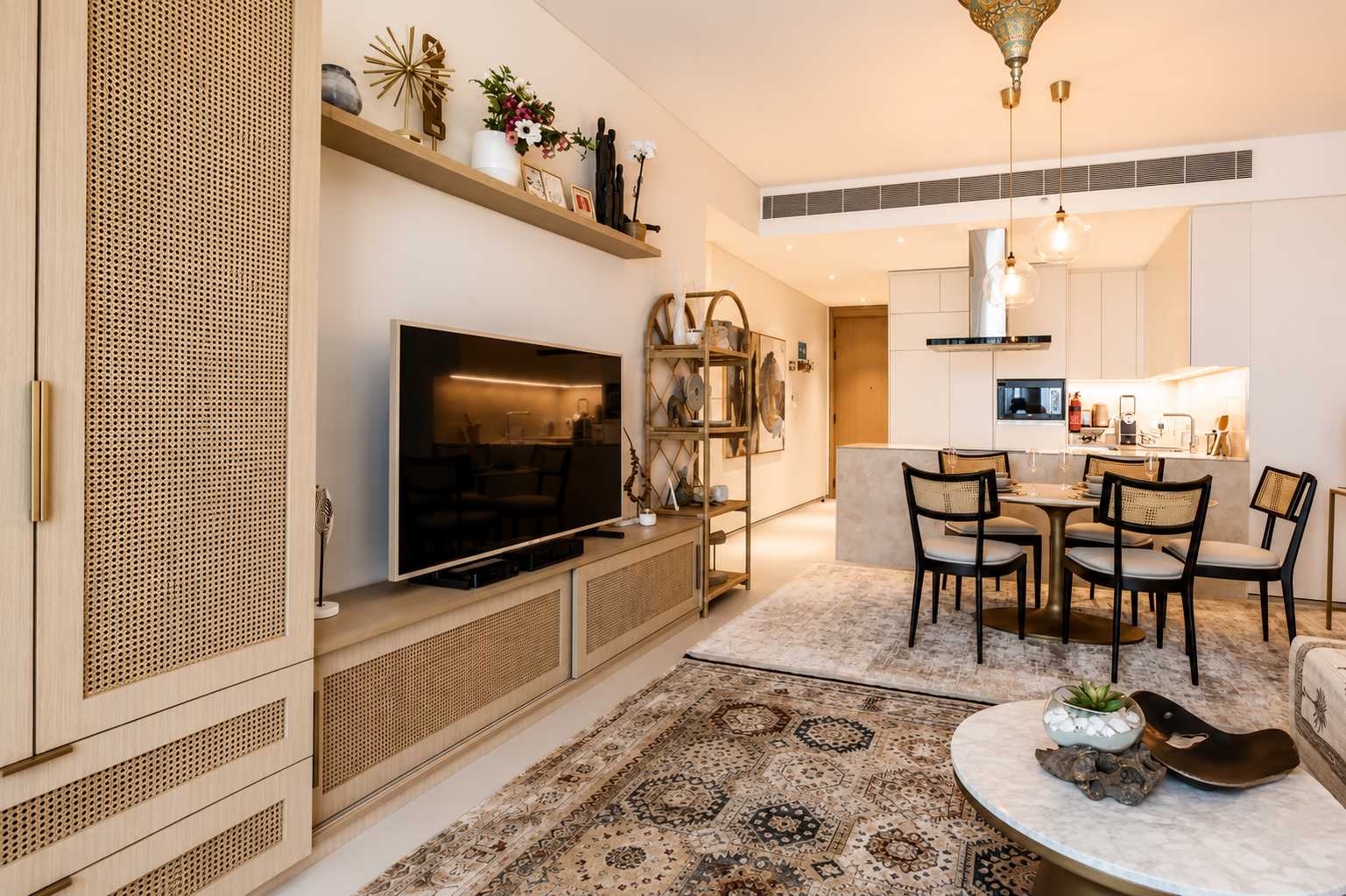 Address Dubai: 2BR Seaview Apartment on The Walk - Image 6
