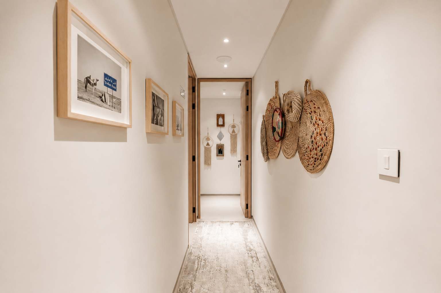 Address Dubai: 2BR Seaview Apartment on The Walk - Image 9