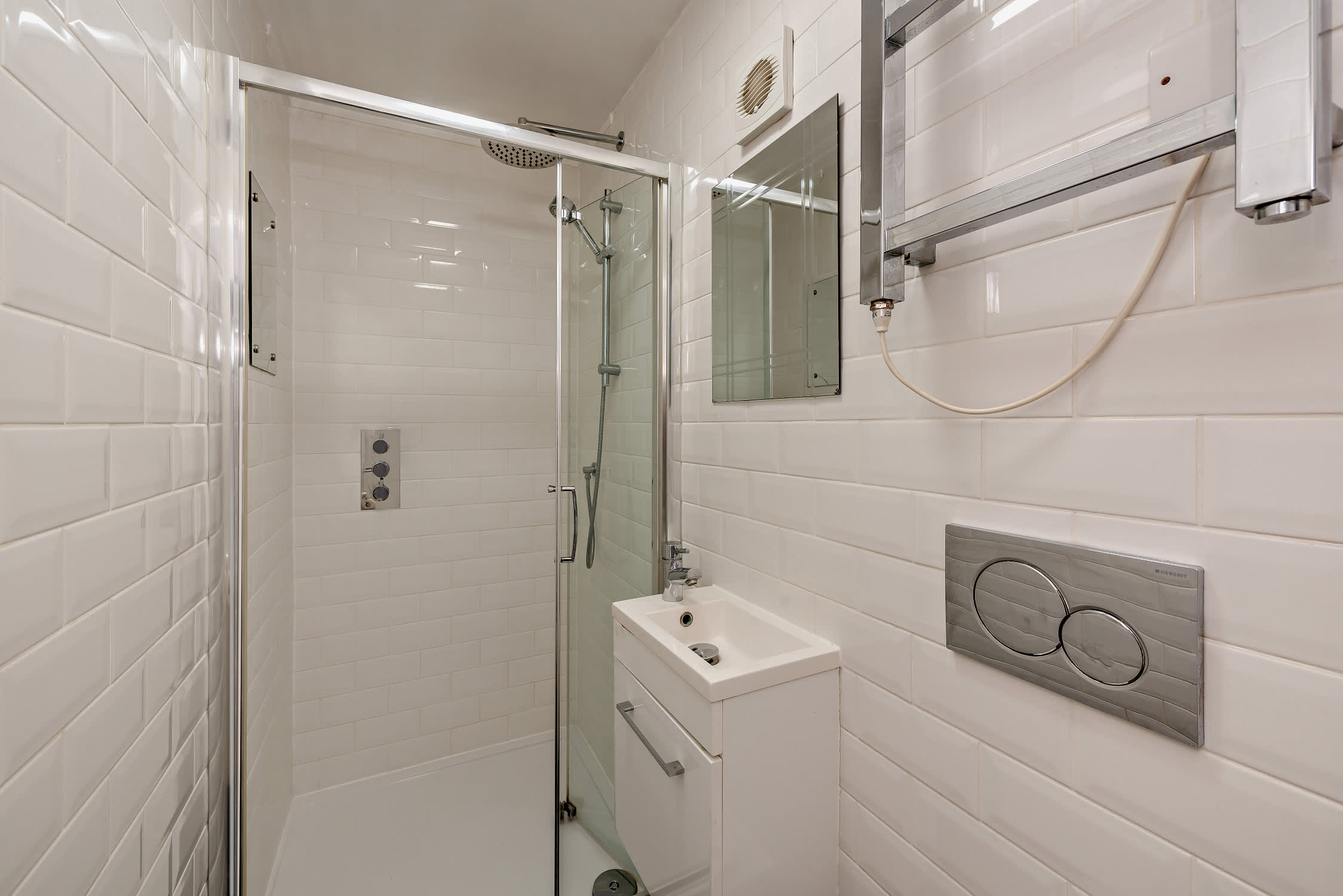 The Coach House – photo 17