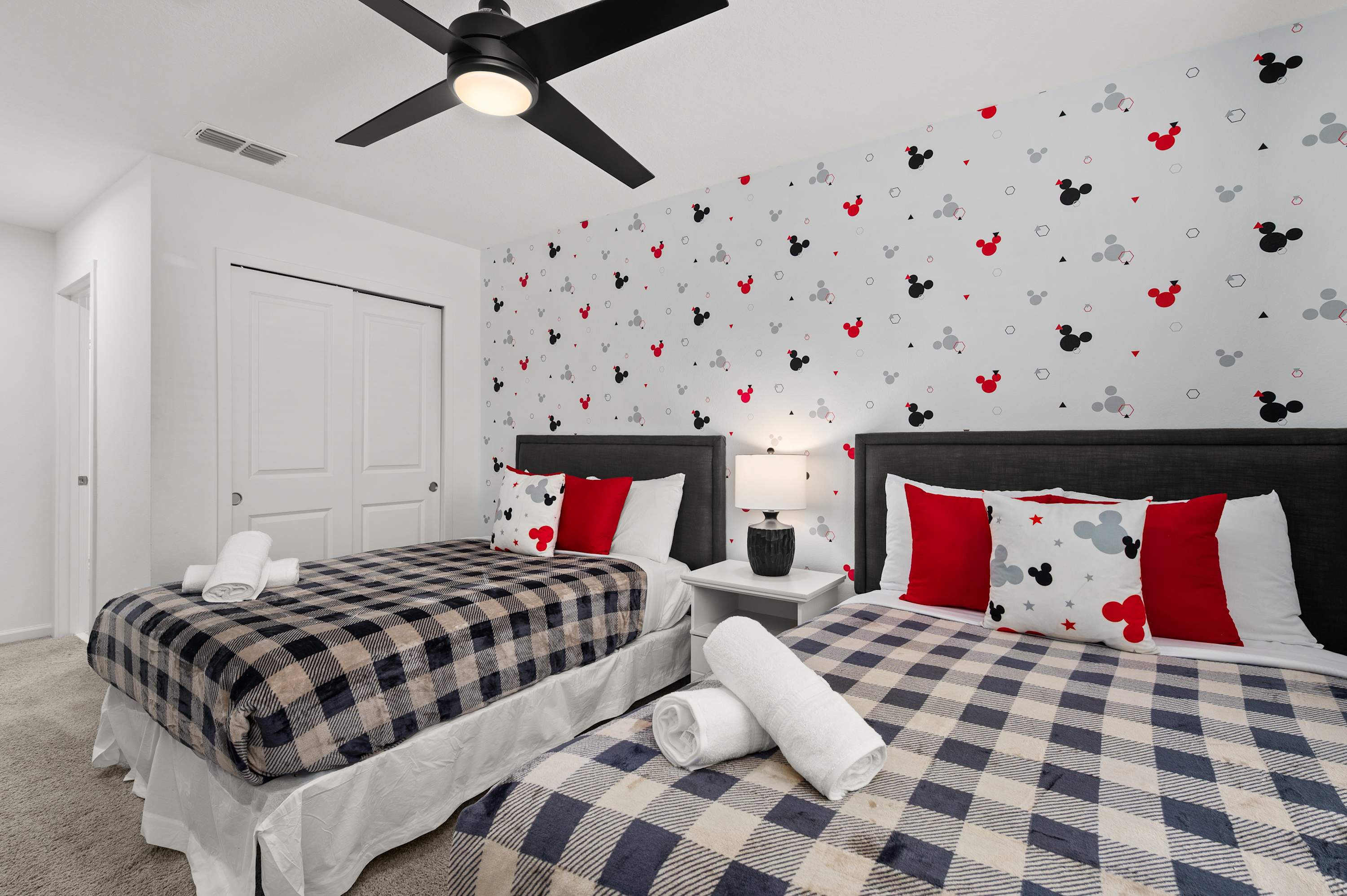Disney Retreat w/ Private Pool & Resort Access