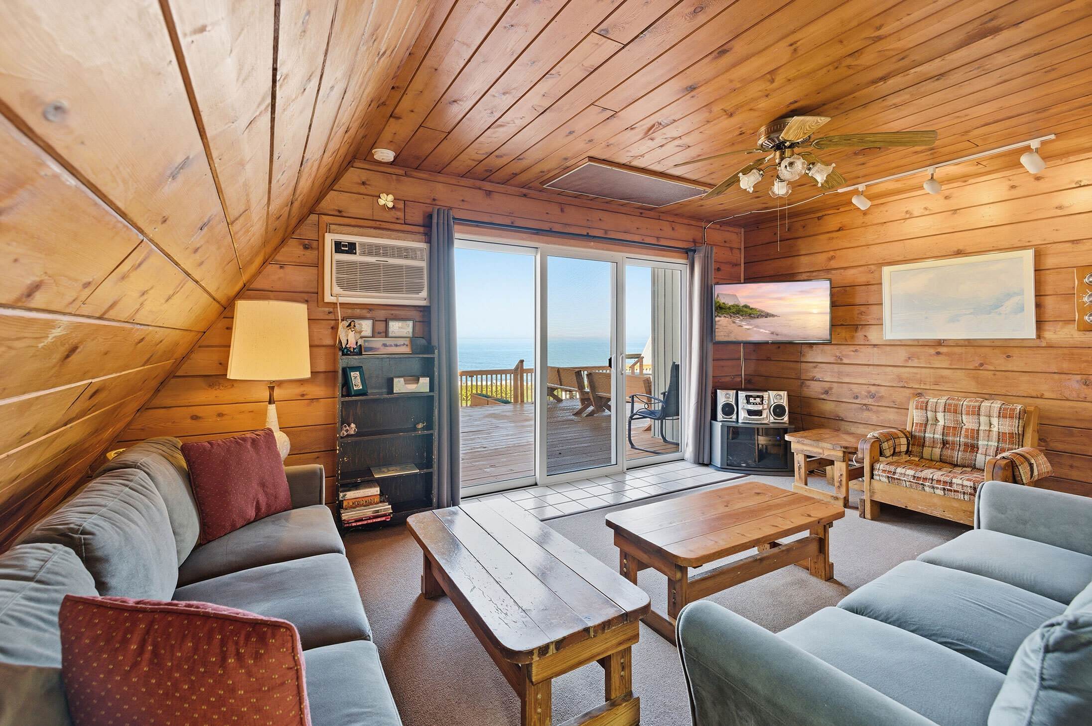 Featured Property Chalet #17