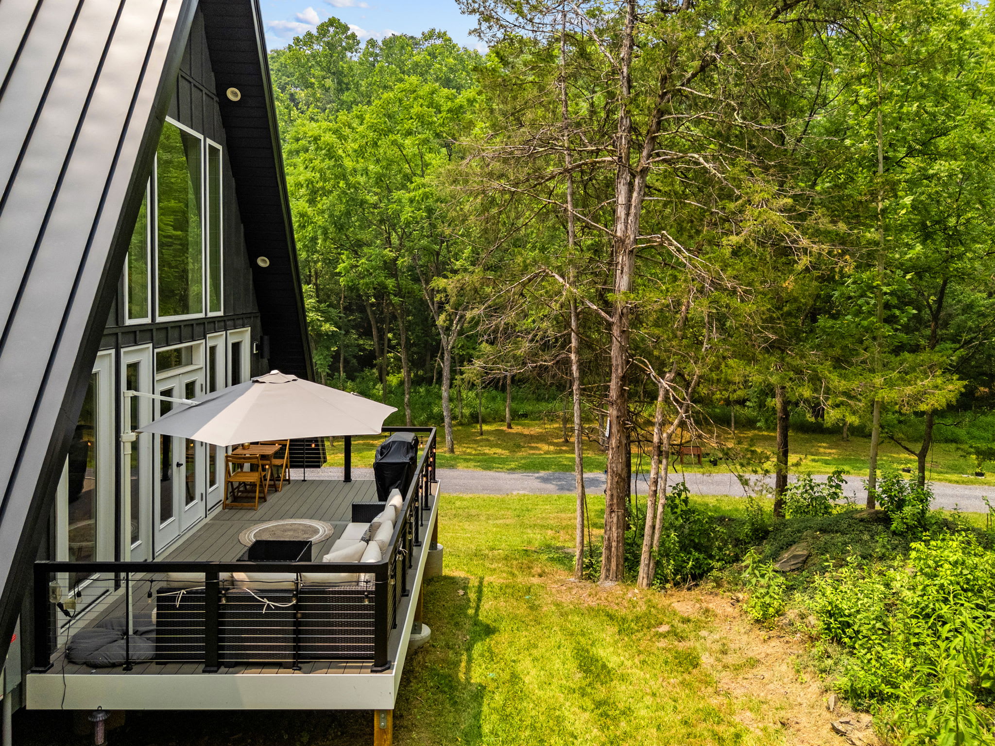 Chalet w/Hot Tub, Deck, Game Room & EV Charger