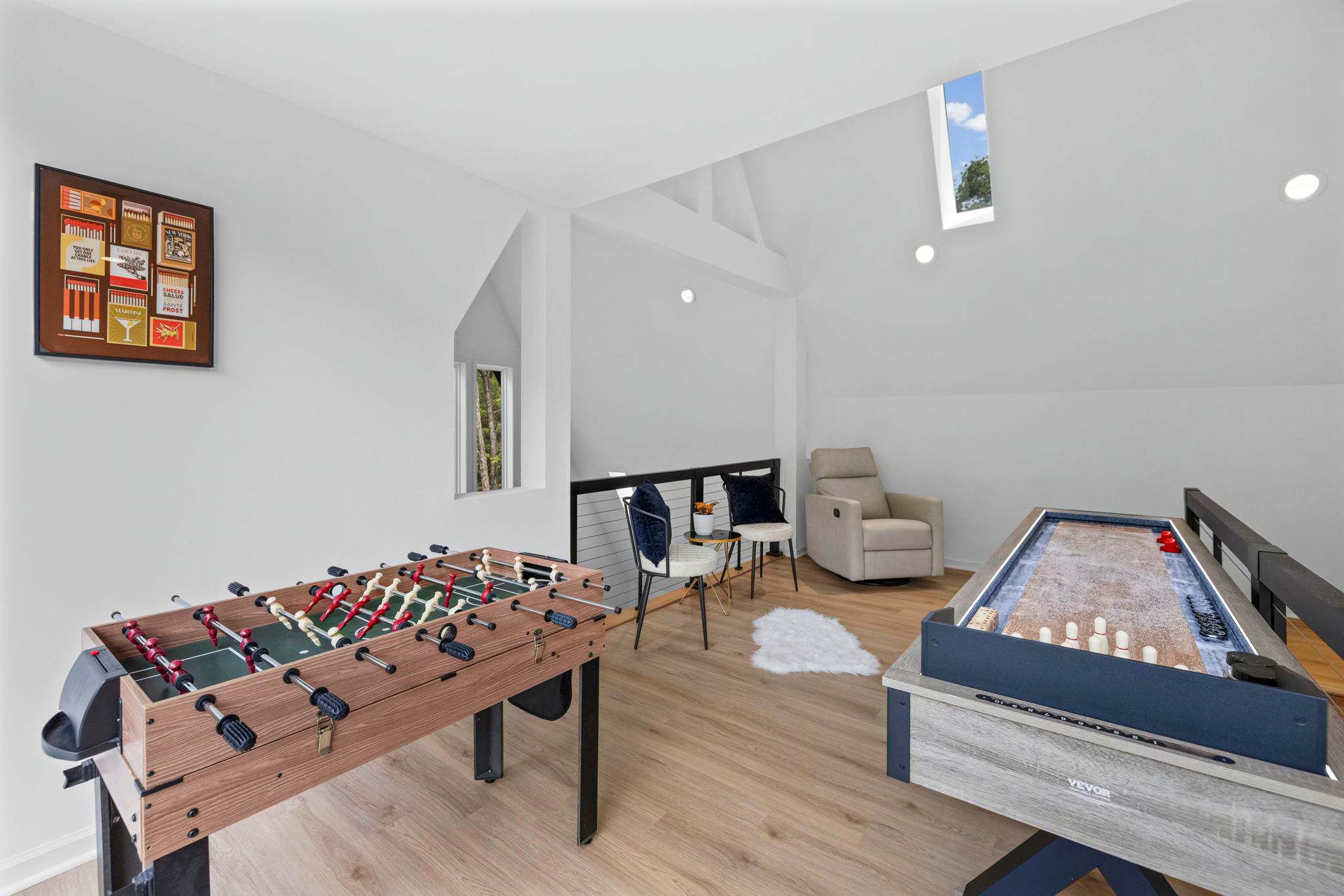 Chalet w/Hot Tub, Deck, Game Room & EV Charger