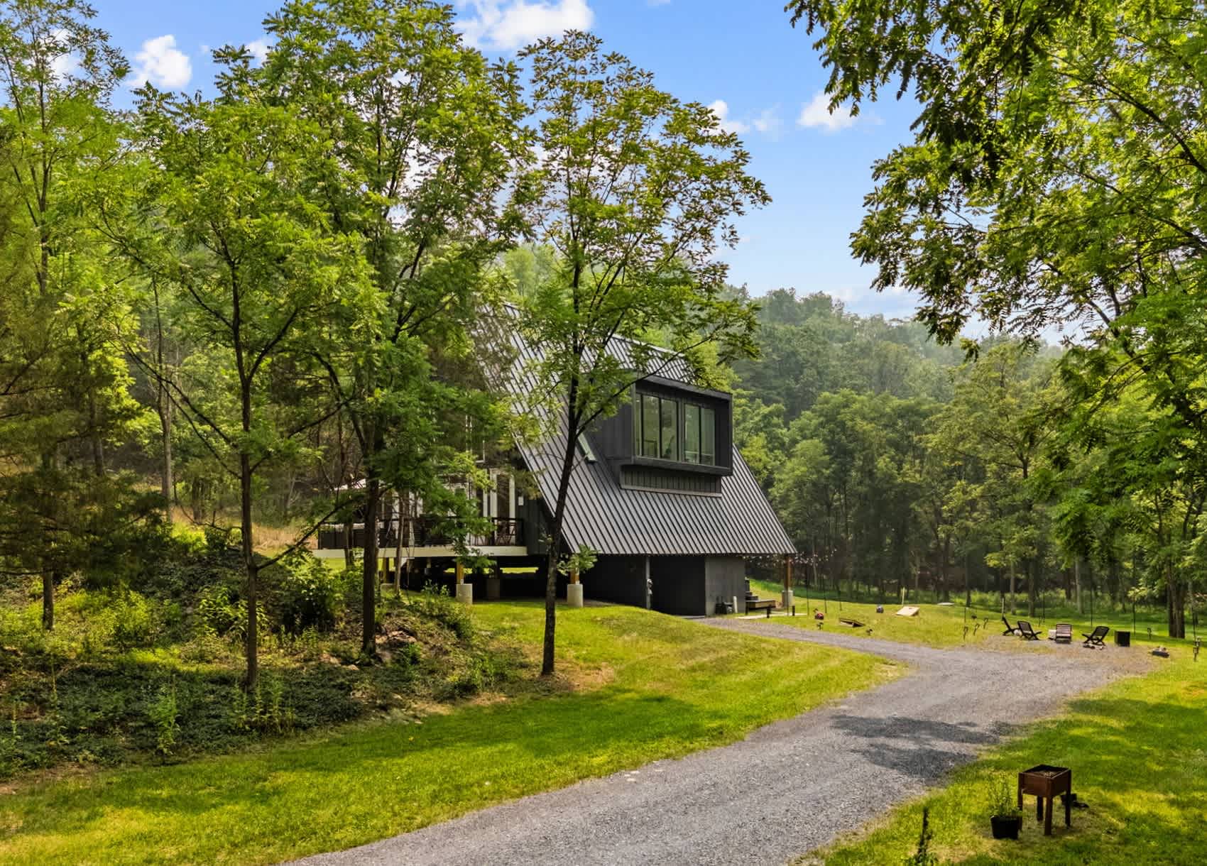 Chalet w/Hot Tub, Deck, Game Room & EV Charger