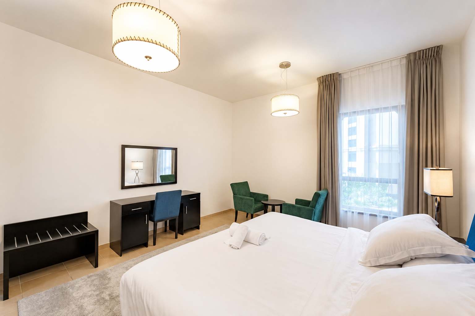 1BR Apartment with Pool & Gym in Dubai - Image 9