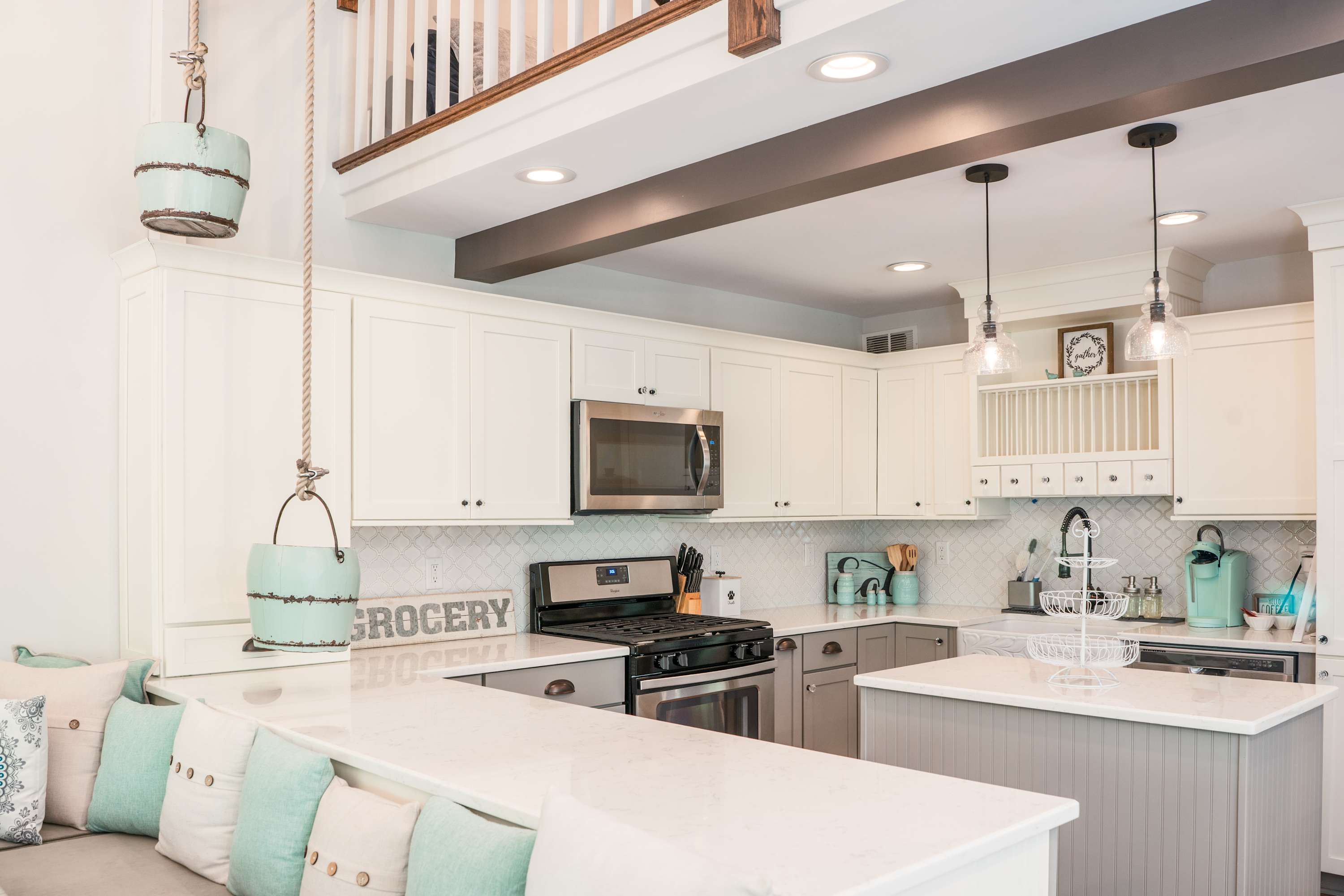 The open kitchen is well equipped for an unforgettable getaway​