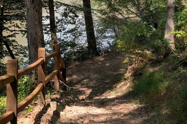 River Bend Lodge | Soque Riverfront Log Cabin