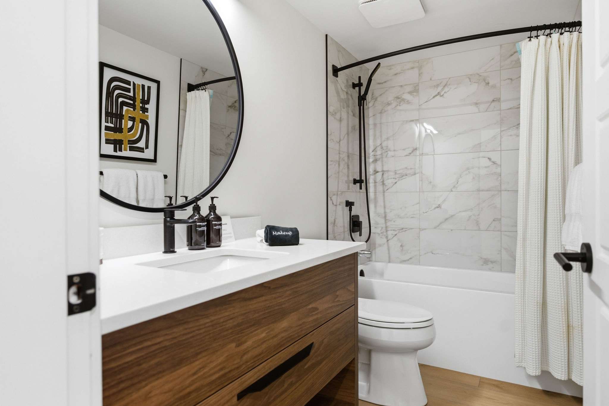 Bathroom 2 | Discovery Bay 108 in Kelowna, British Columbia by Luxus Vacation Properties